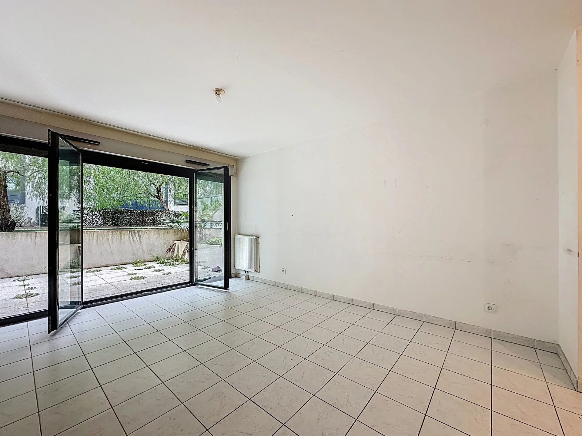Sale Apartment - Nice Libération