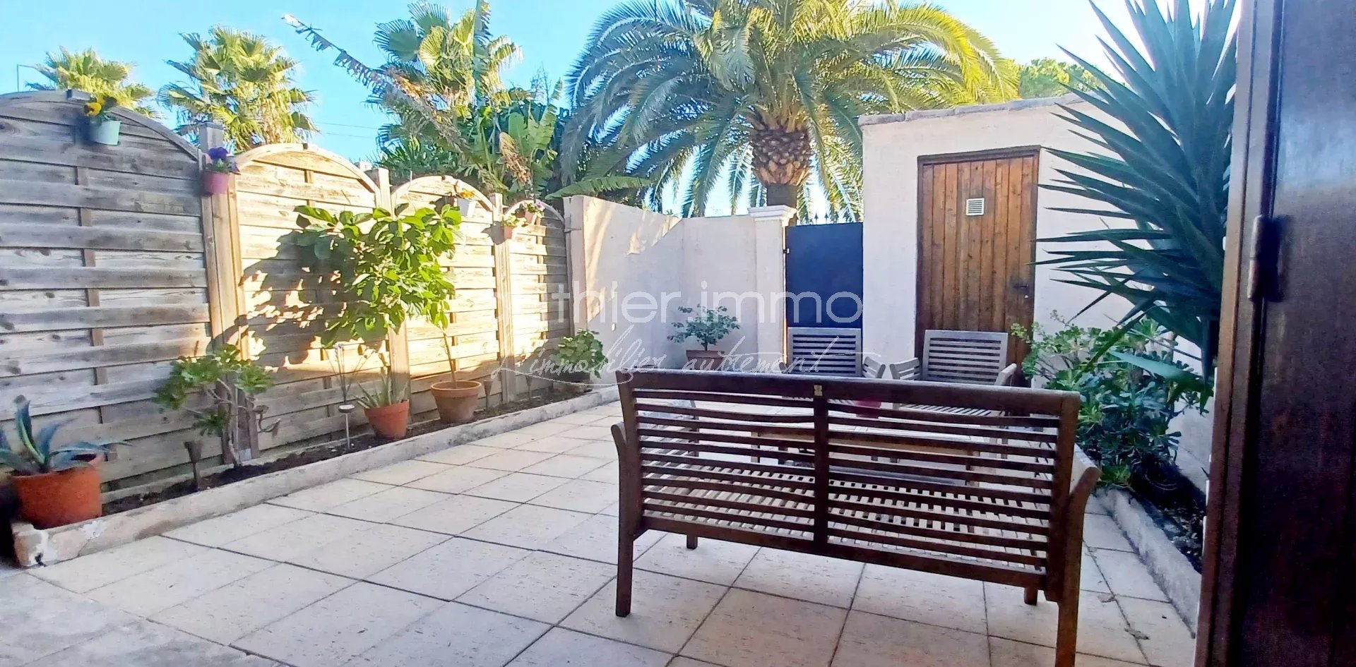 Agence immobilière de 