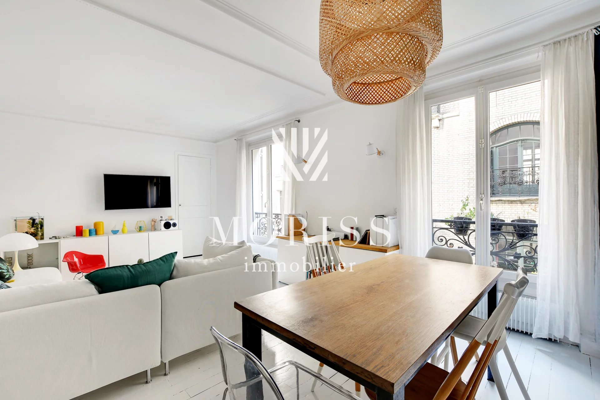 APPARTEMENT TROIS PIÈCES - RUE CAULAINCOURT - 75018 PARIS - Image Array