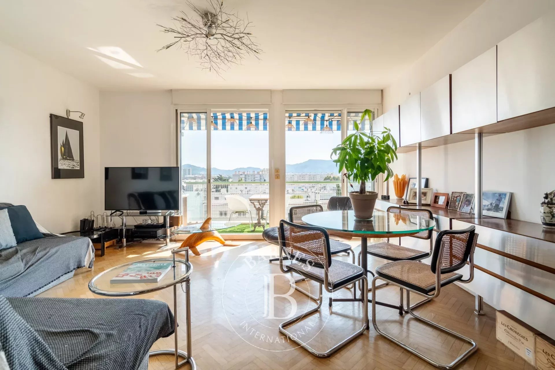 Daire Marseille 8ème - picture 5