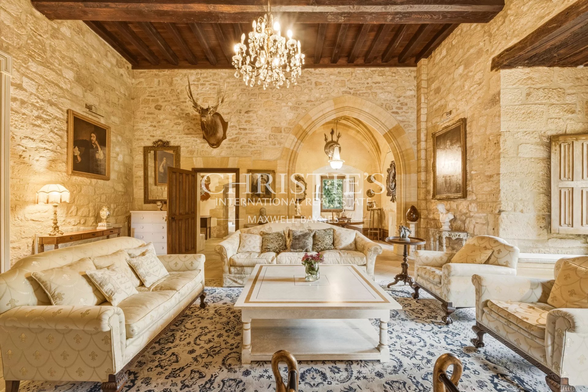 10 Bedroom Chateau's Image 6