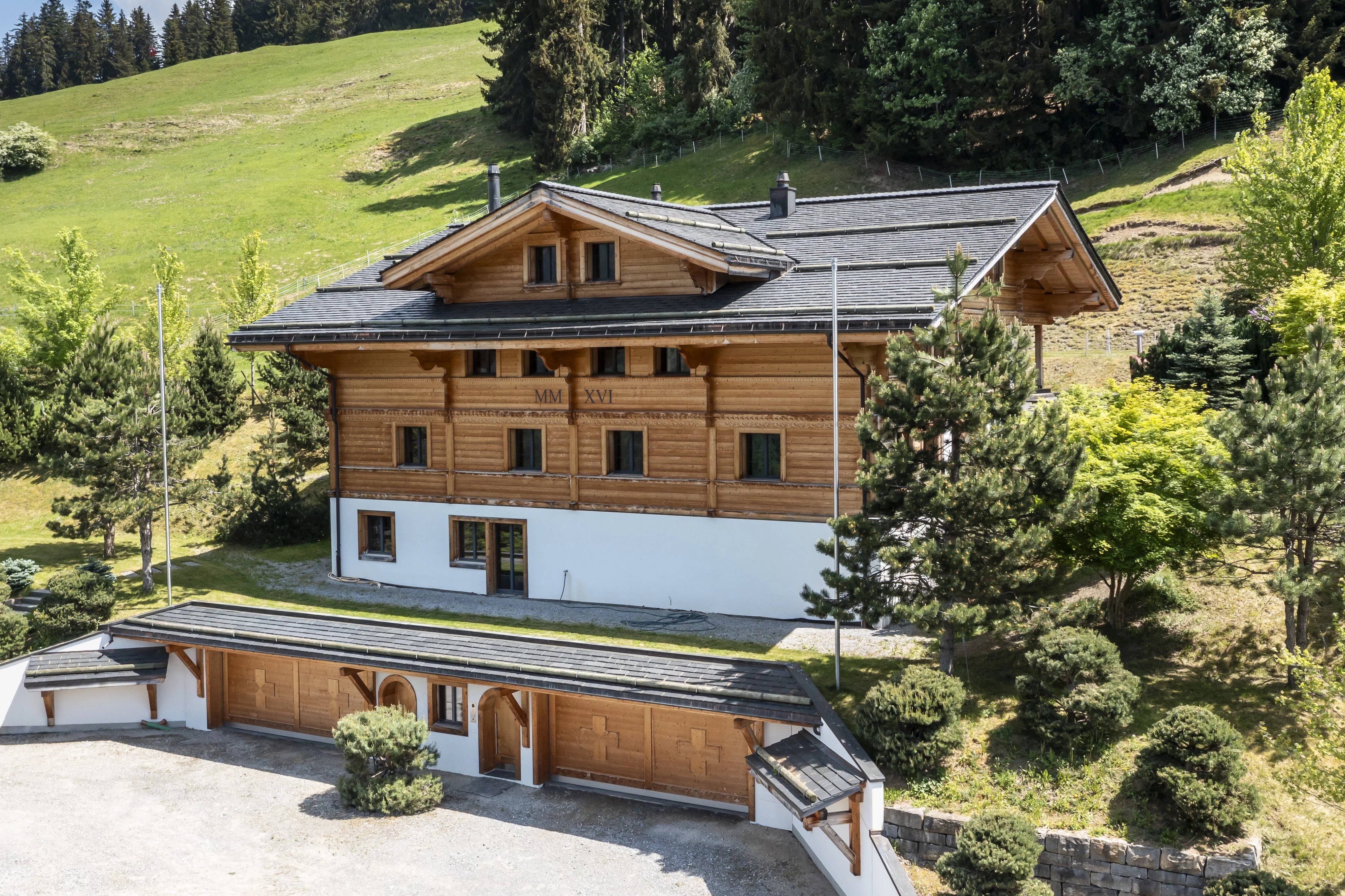 Außergewöhnliches Alpenanwesen