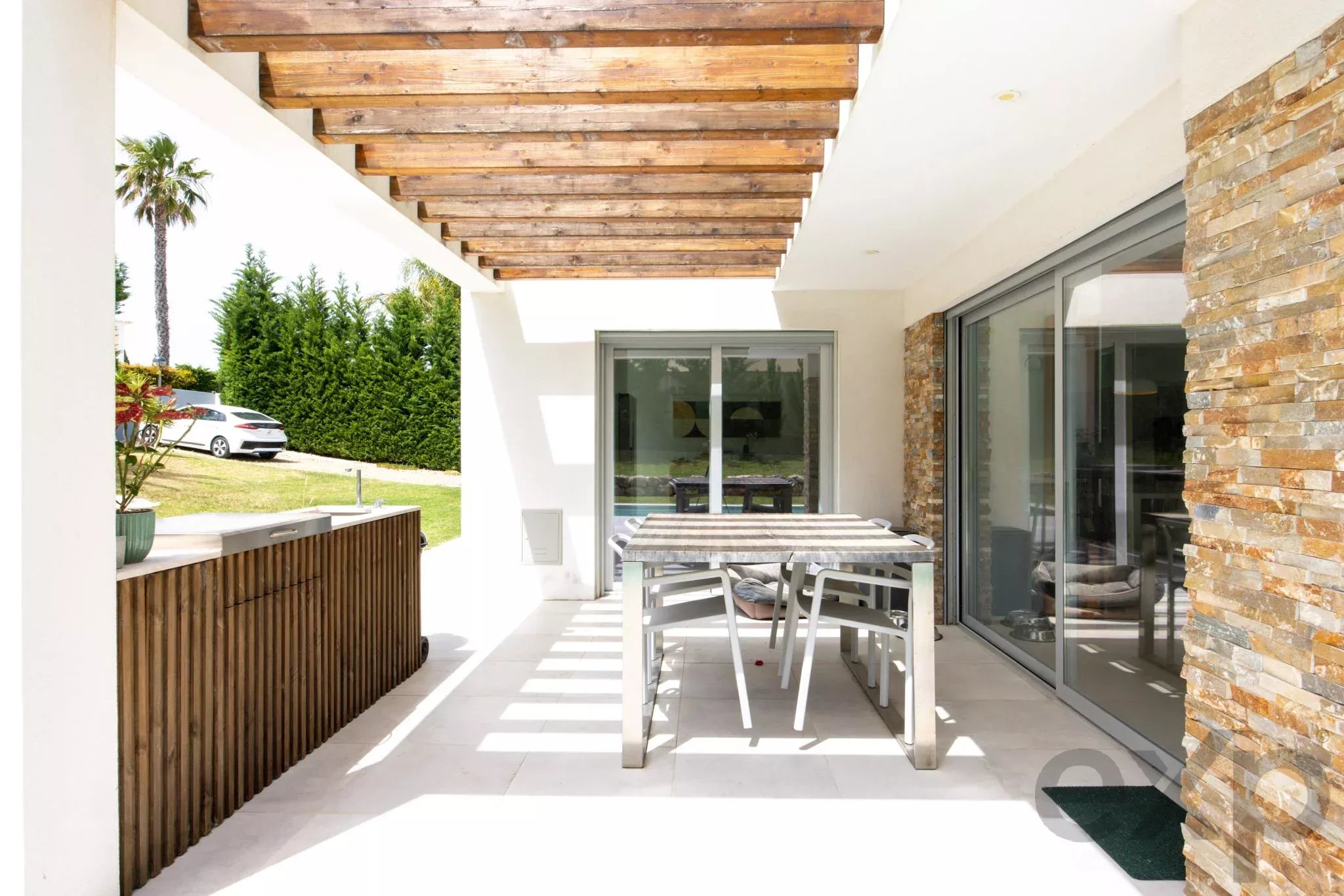 17.5m Heated Lap Pool T4 Villa with Guest Apartment in Lagos 87053563 image 15