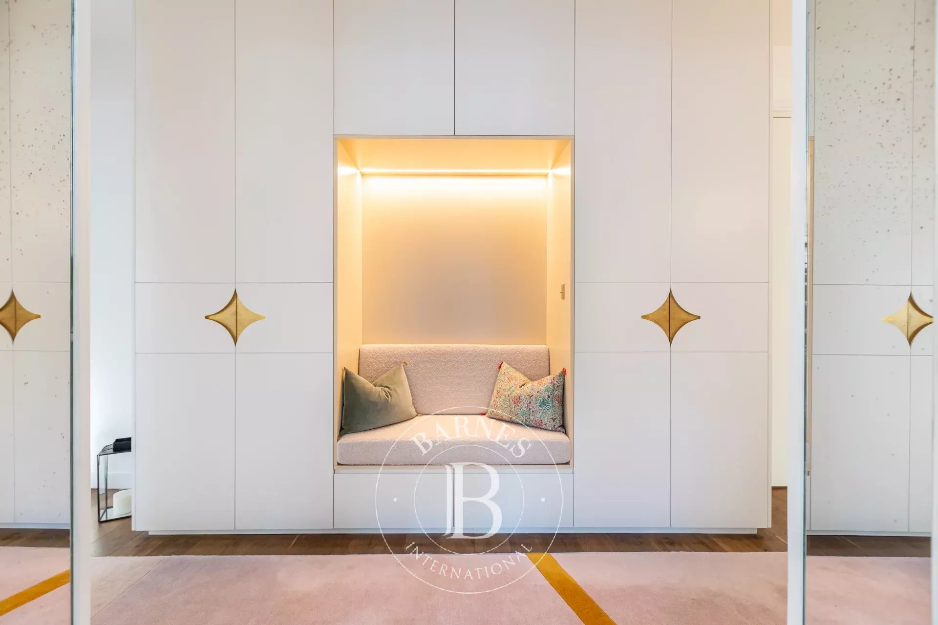 Daire Paris 8ème - picture 12