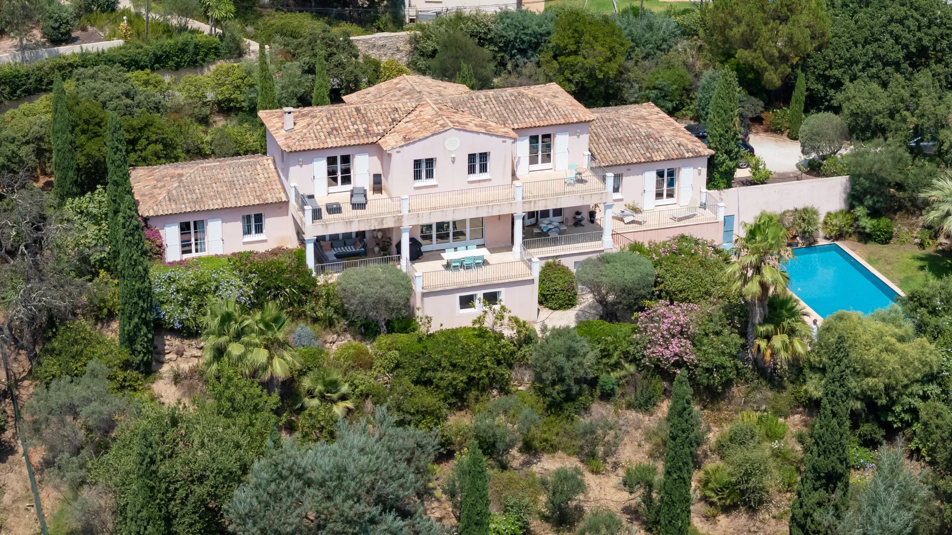 Sale Property Grimaud