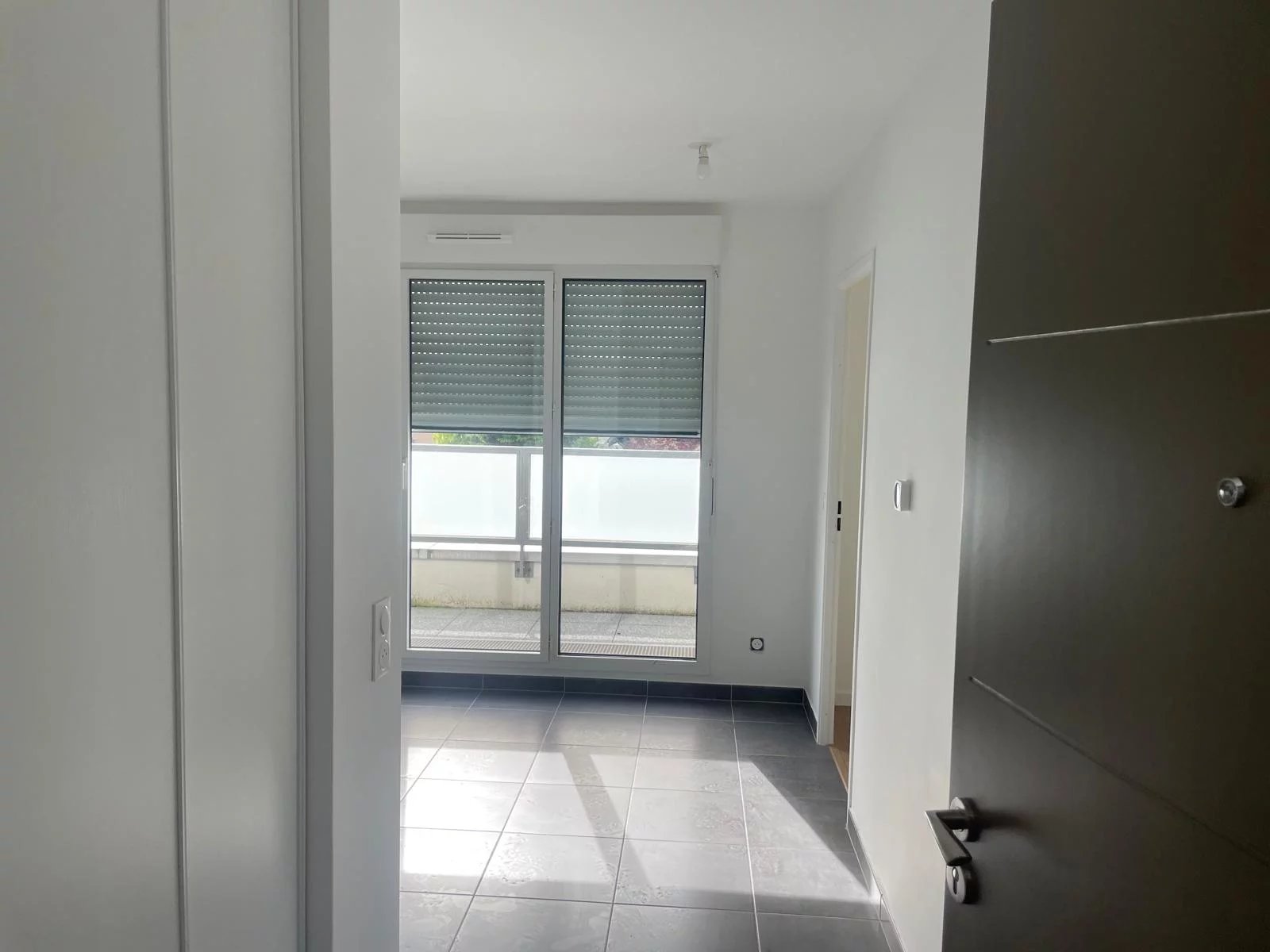 Charmant 3 PIÈCES de 58 m² avec balcon et parking - Photo 5