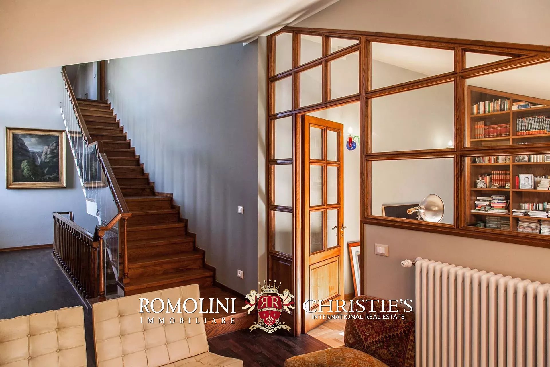 5 Bedroom Villa/Townhouse's Image 47