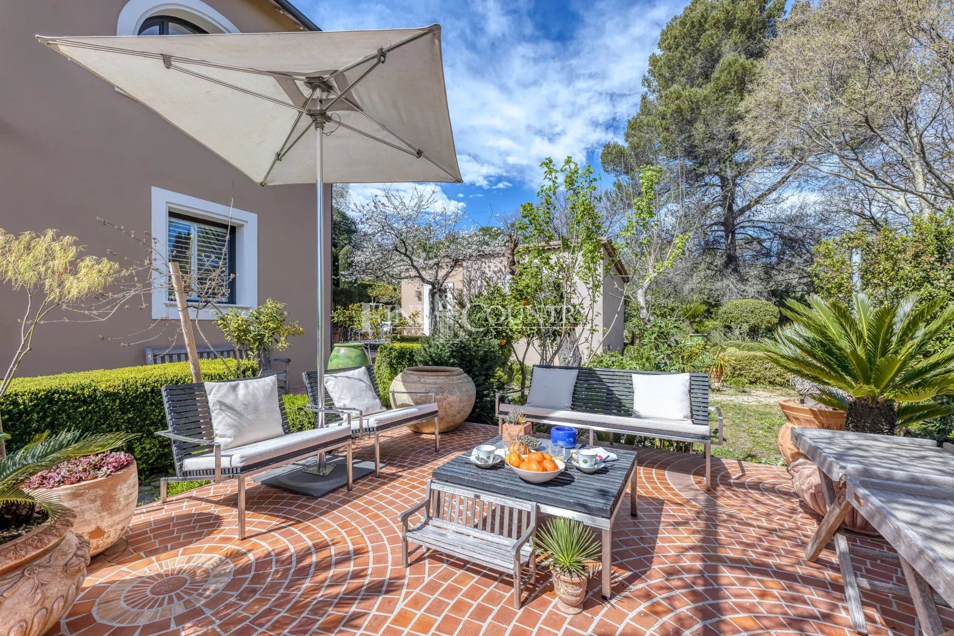 Photo of Villa for sale in Grasse