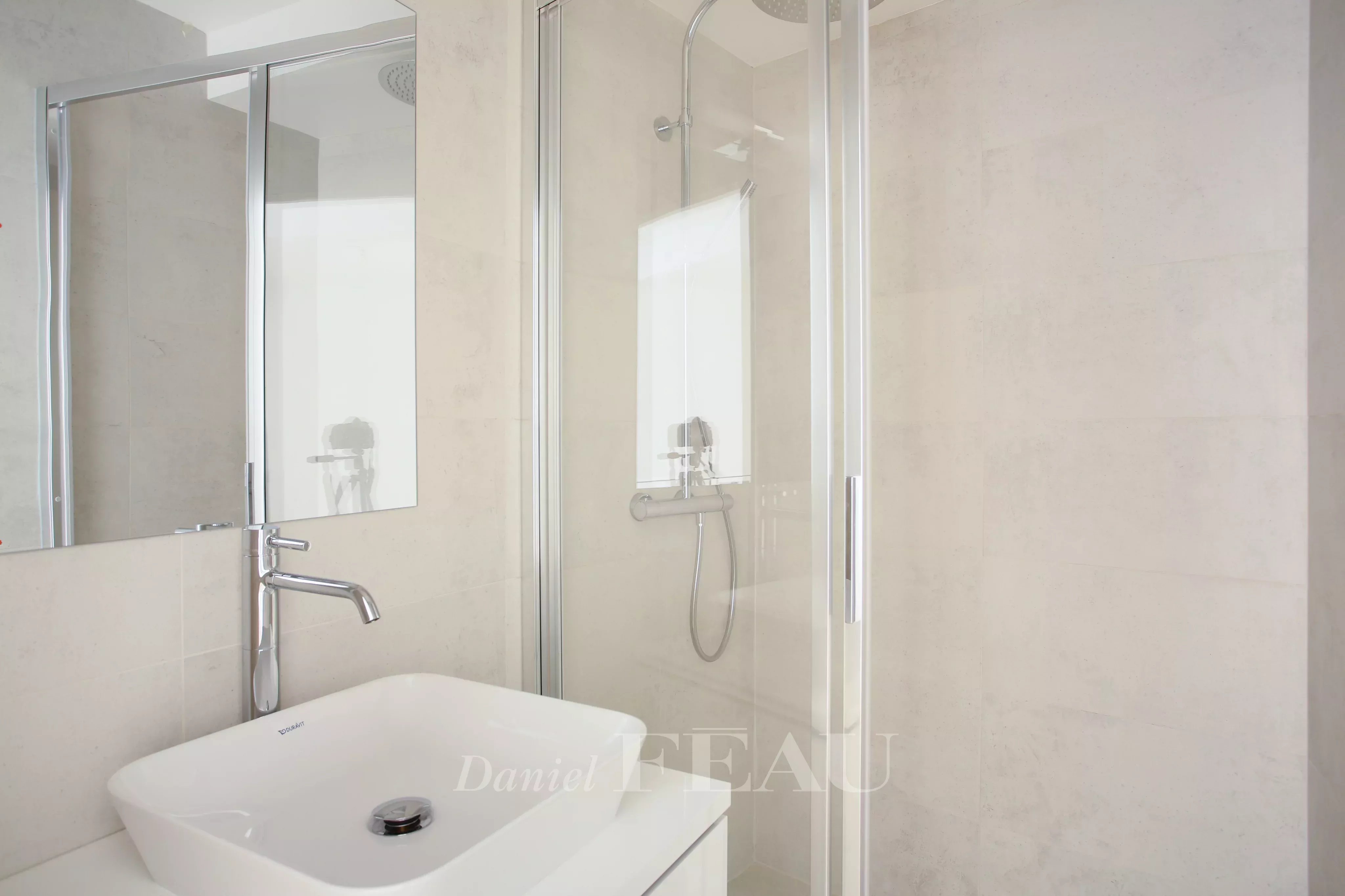 Location Appartement Paris 2ème