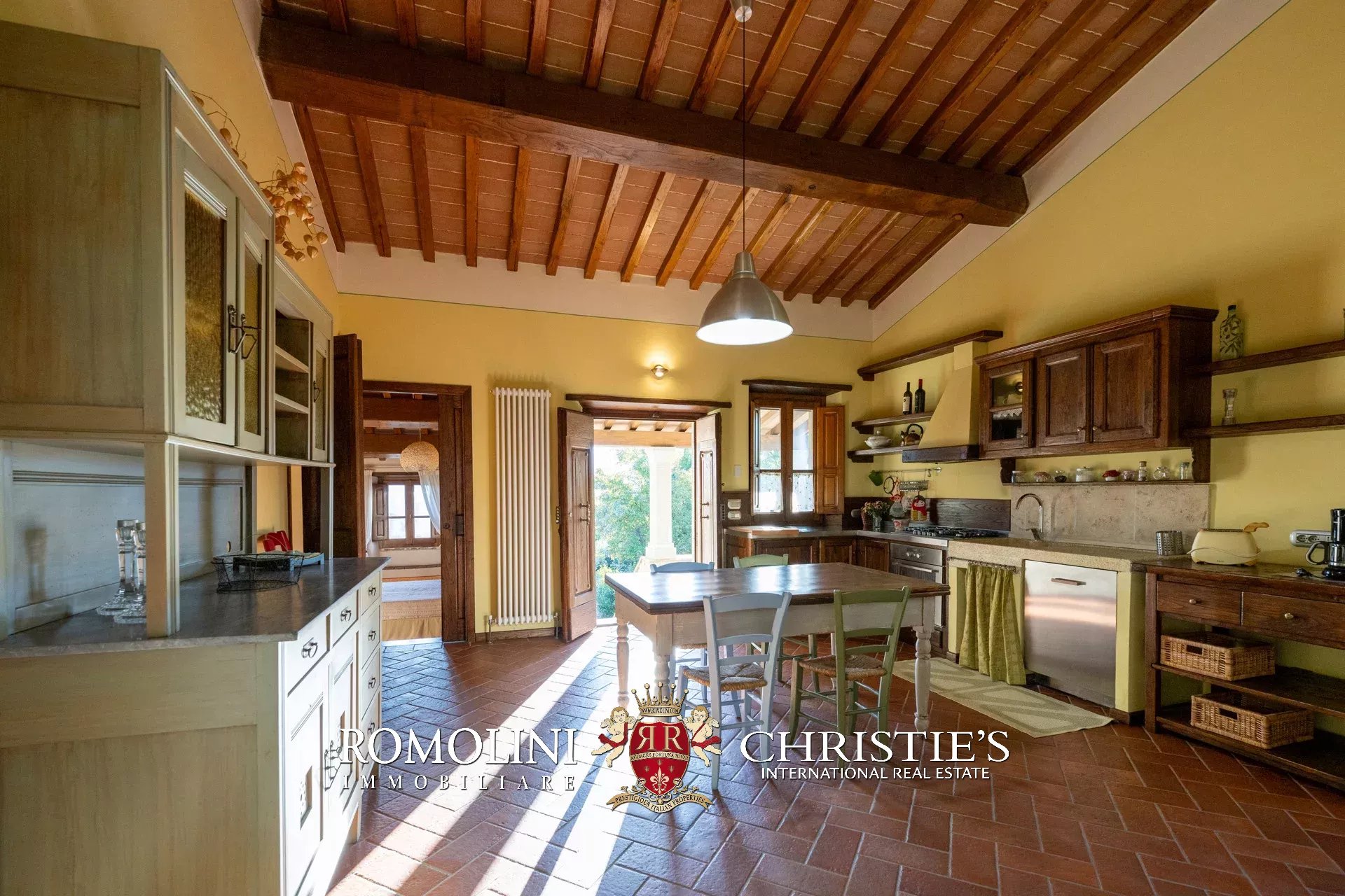 4 Bedroom Villa/Townhouse's Image 32