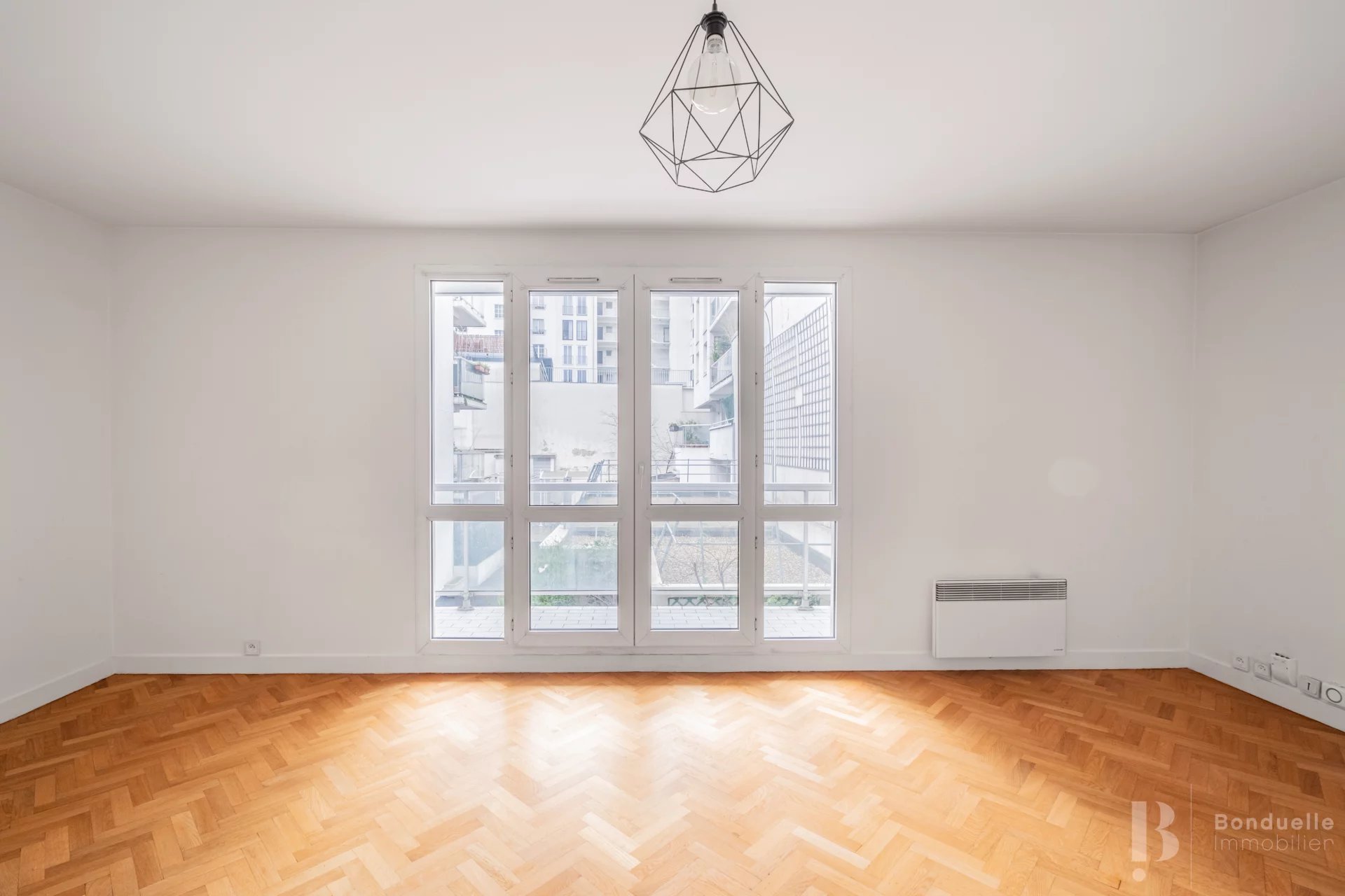 Sale Apartment Paris 12th Quinze-Vingts