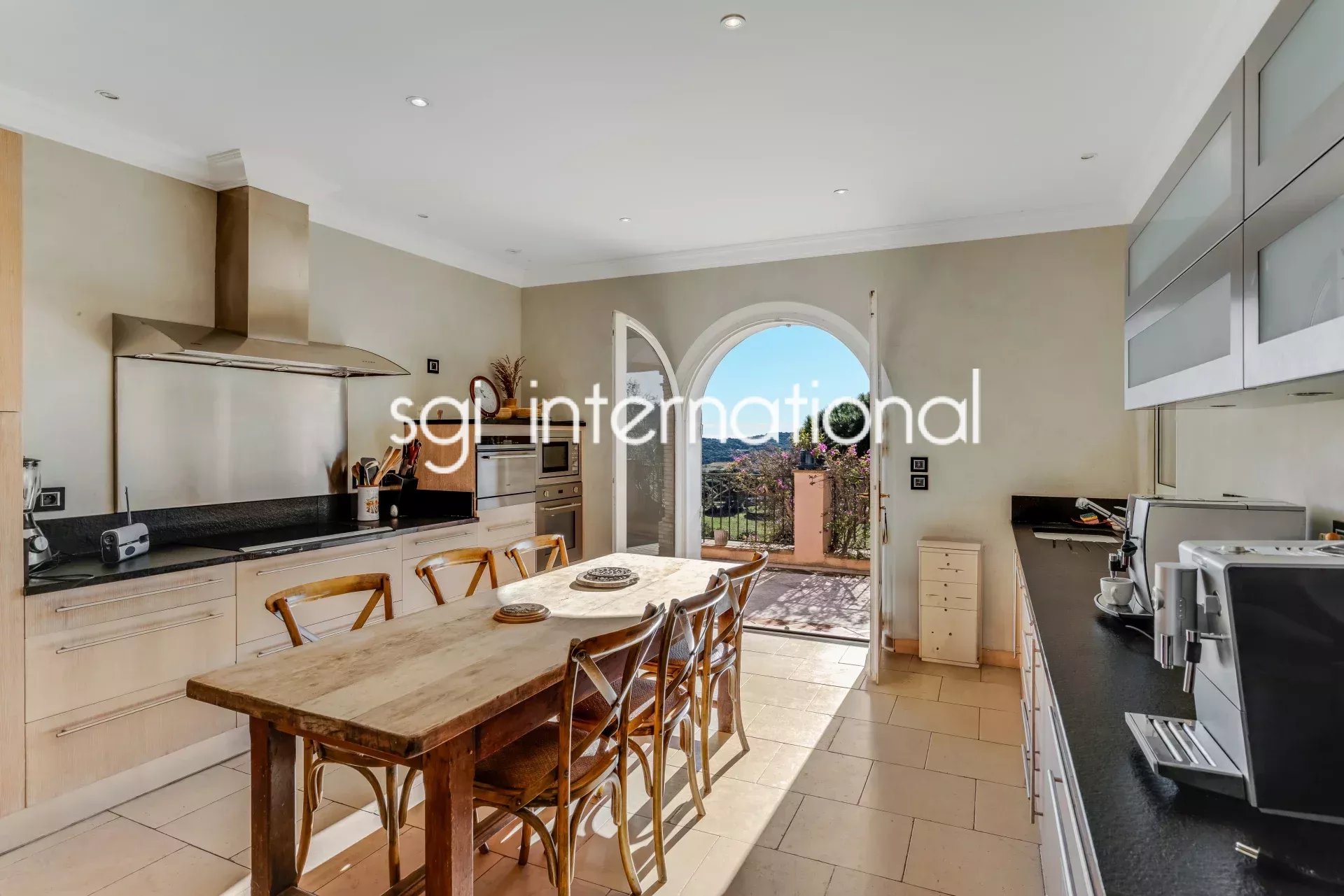 REF 2176 - RAMATUELLE - BASTIDE - VUE PANORAMIQUE