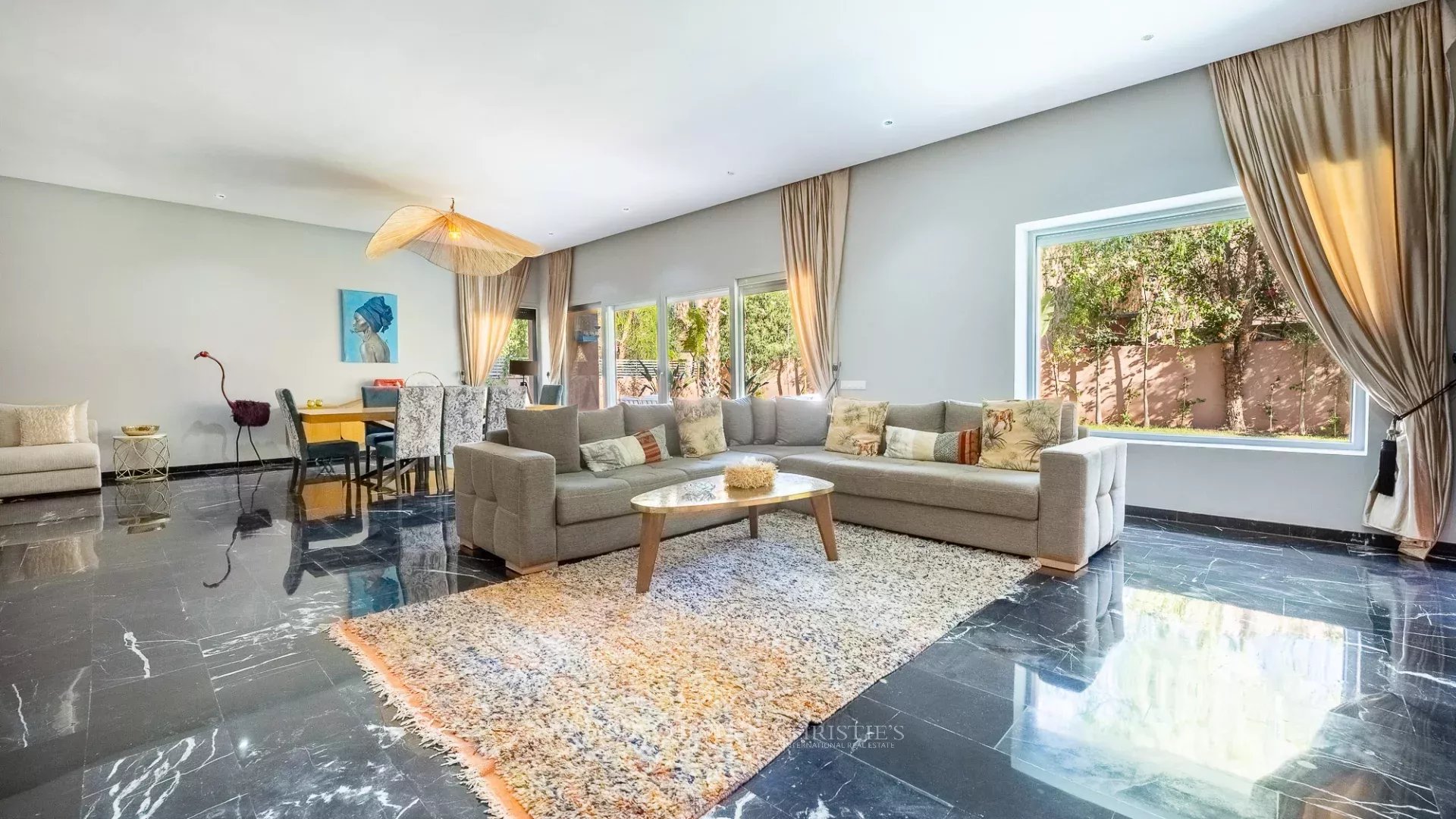4 Bedroom Villa/Townhouse's Image 5