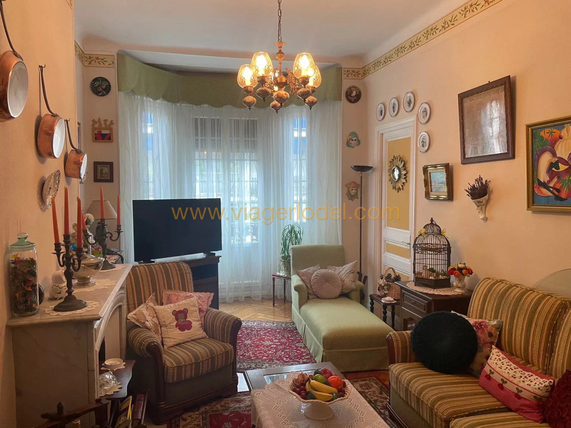 Réf. 9784 - BARE OWNERSHIP - NICE (06) - OCCUPIED 4-room apartment