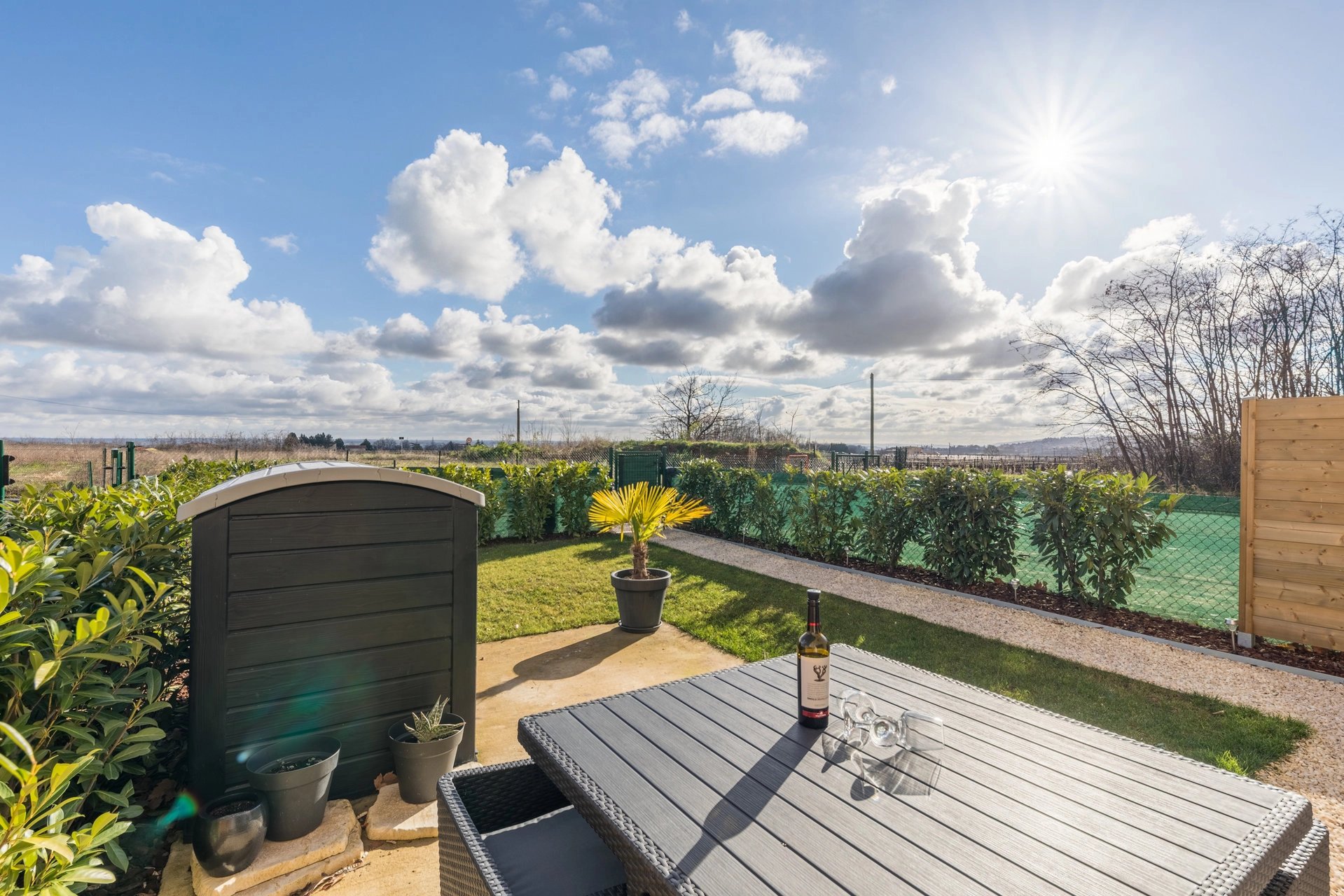 Appartement en rez-de-jardin.