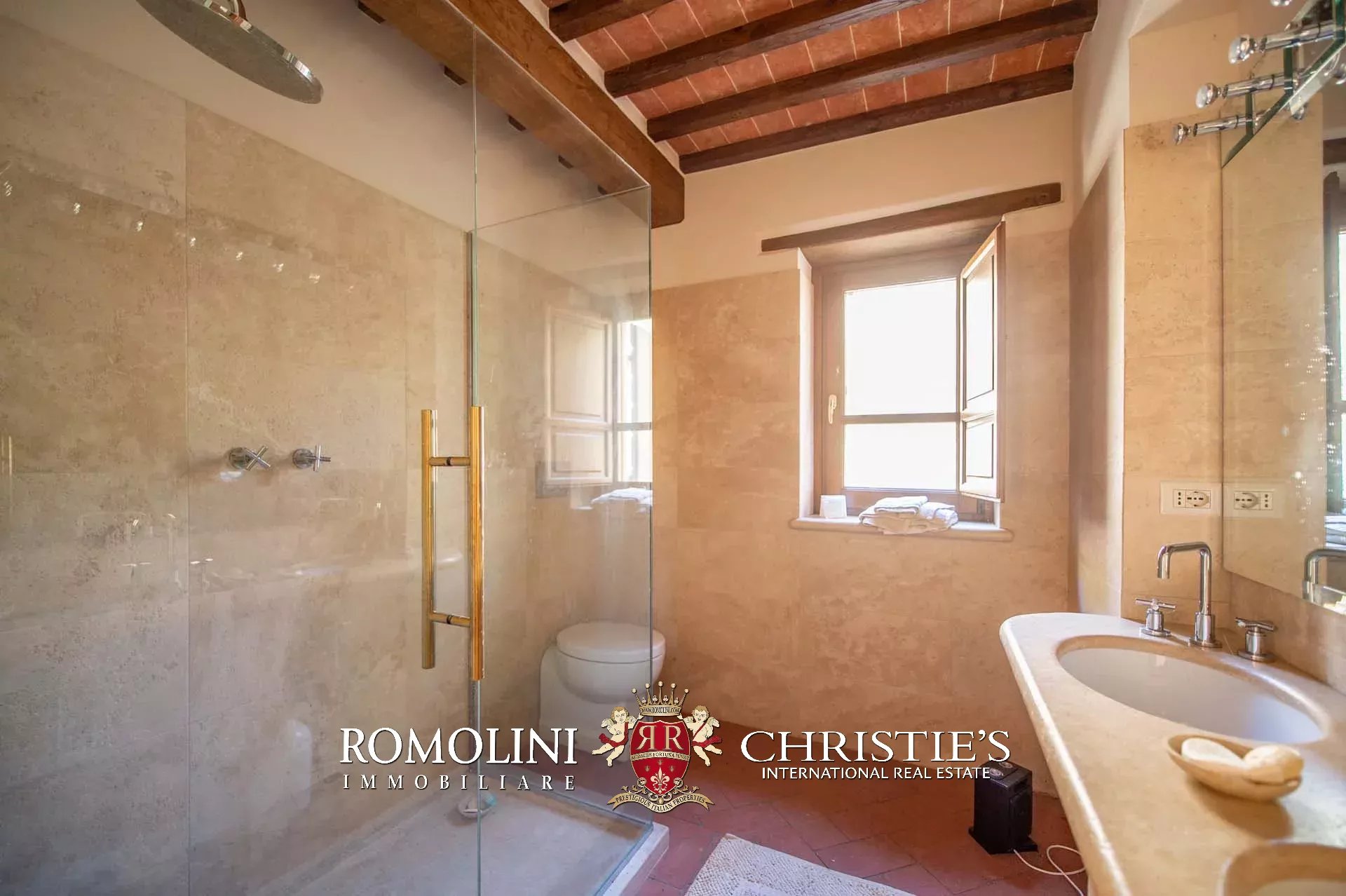 3 Bedroom Villa/Townhouse's Image 17