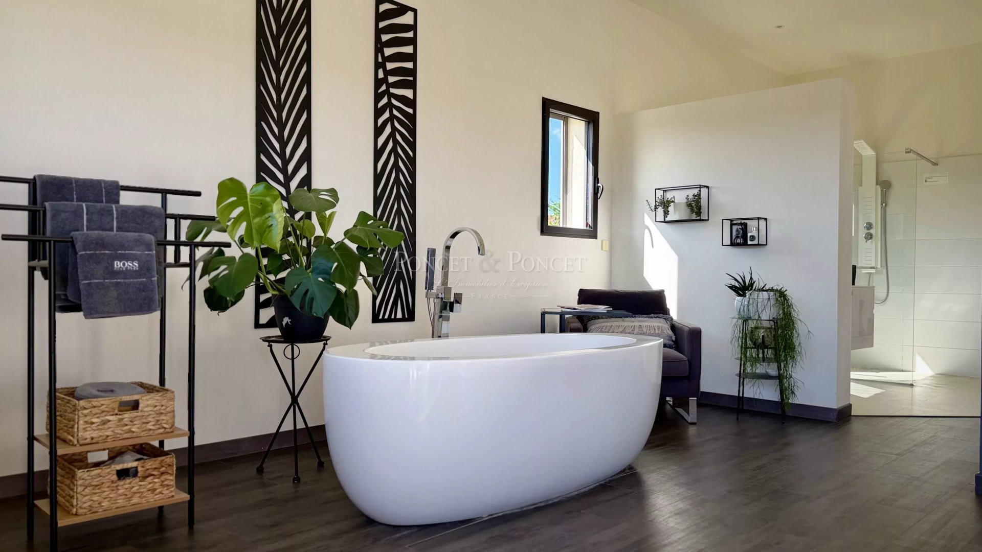 5 Bedroom Villa/Townhouse's Image 13