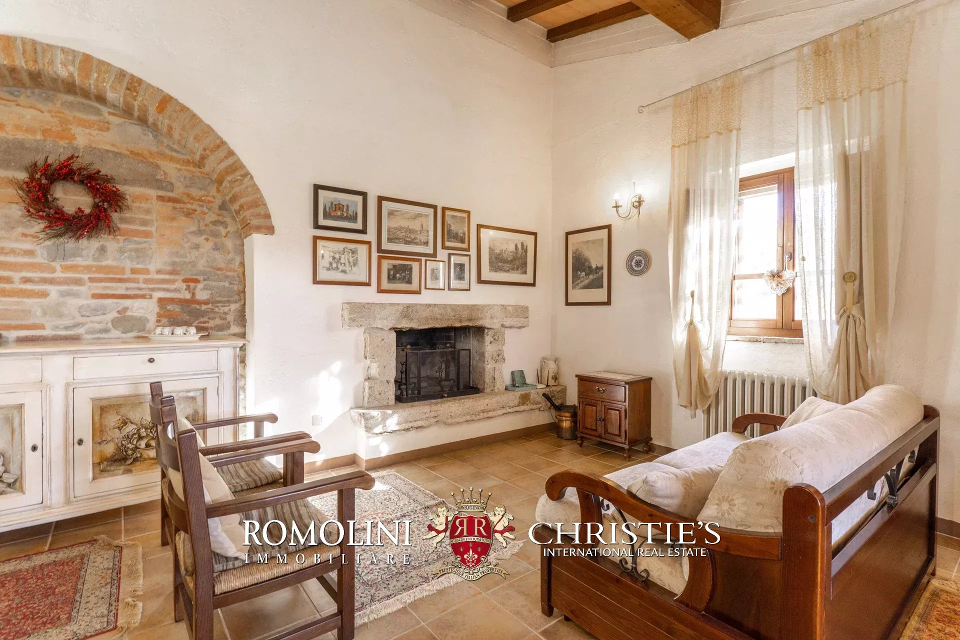 7 Bedroom Villa/Townhouse's Image 71