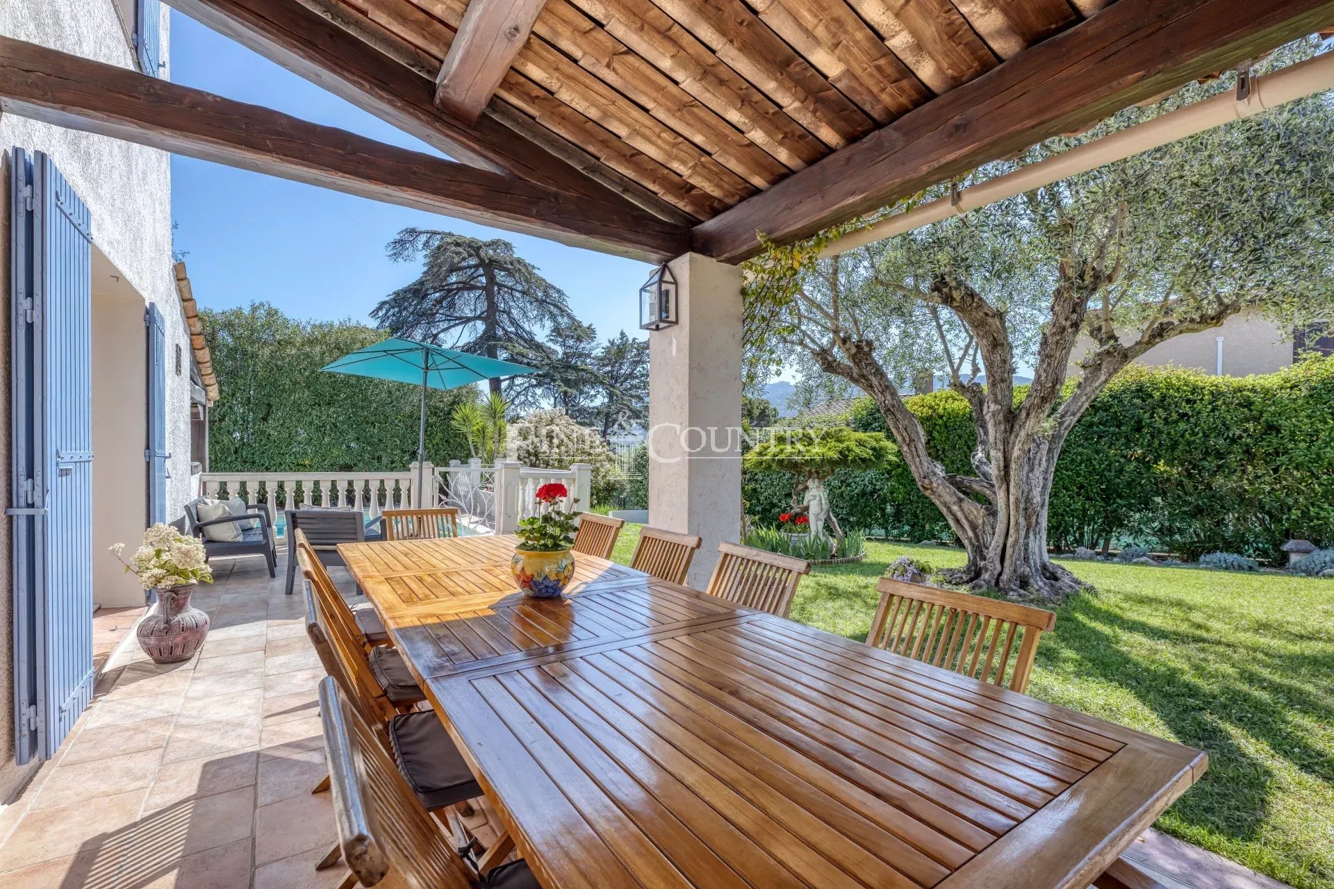 Photo of For Sale Villa in La Roquette-sur-Siagne