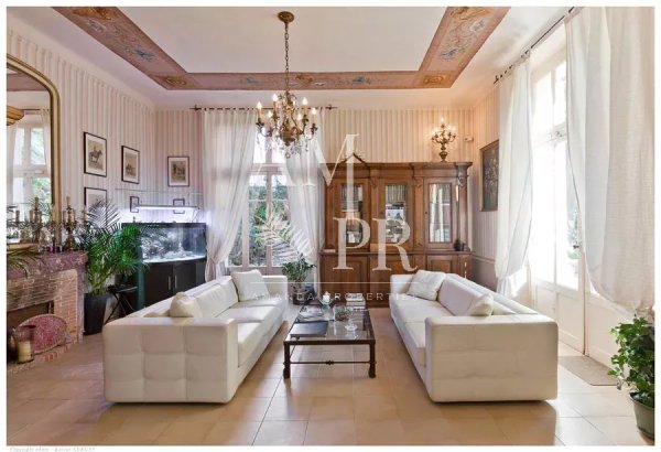 Belle Epoque Villa for Sale in Golfe Juan | Historic Family Estate — photo 6