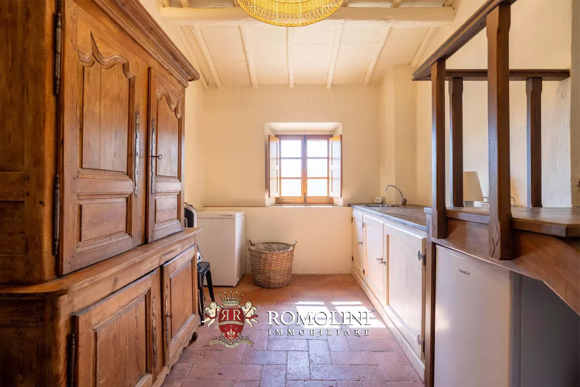 5 Bedroom Vineyard's Image 44