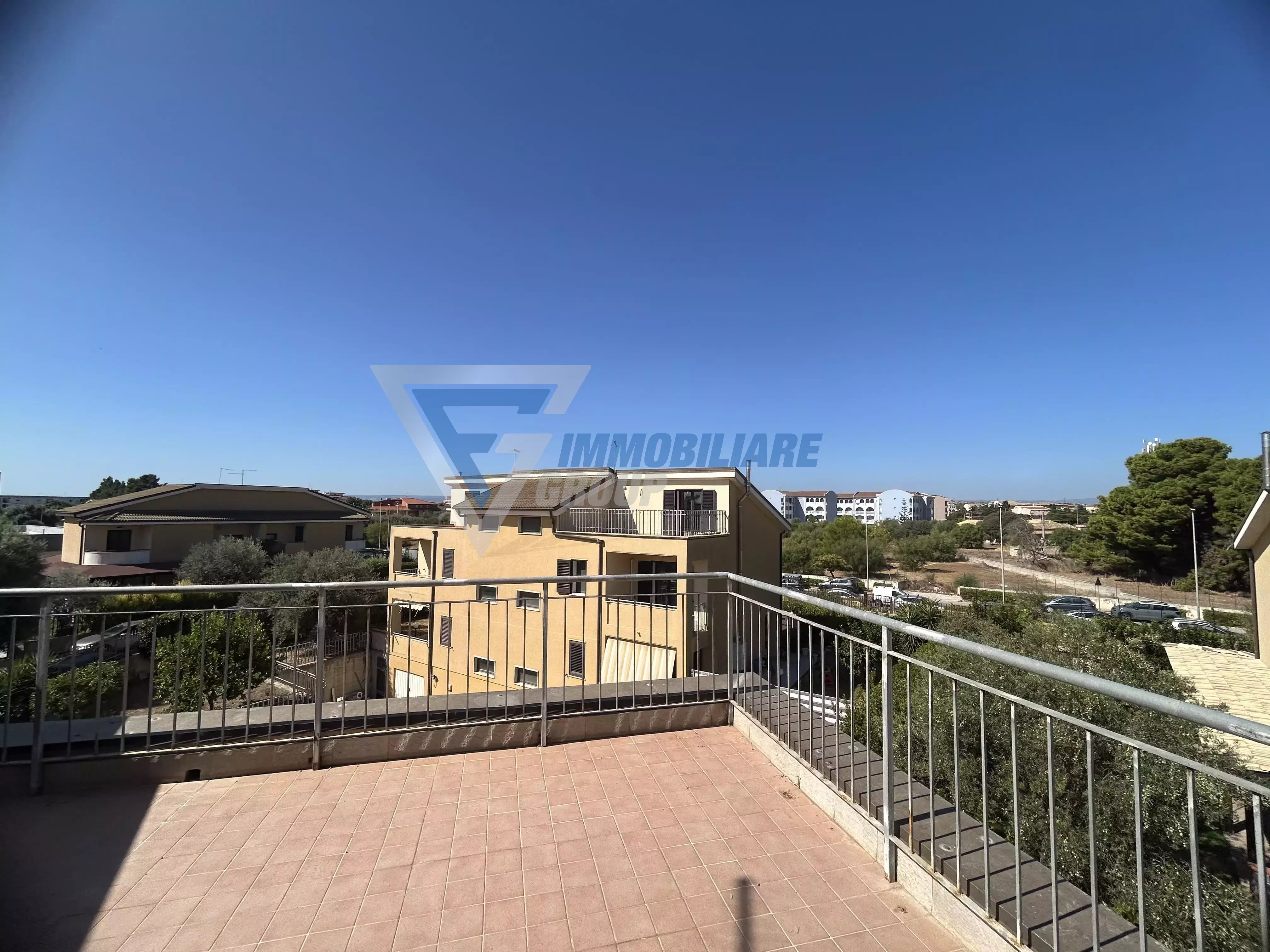 Splendida Villa Bifamiliare in Zona Pizzuta