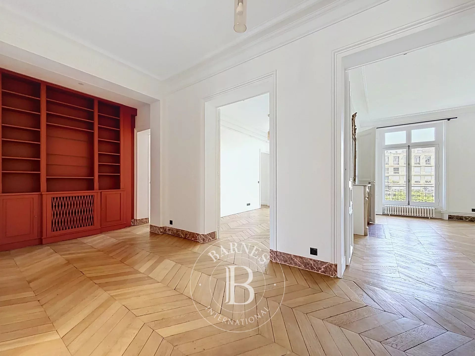 Paris  - Apartment 5 Bedrooms - picture 4