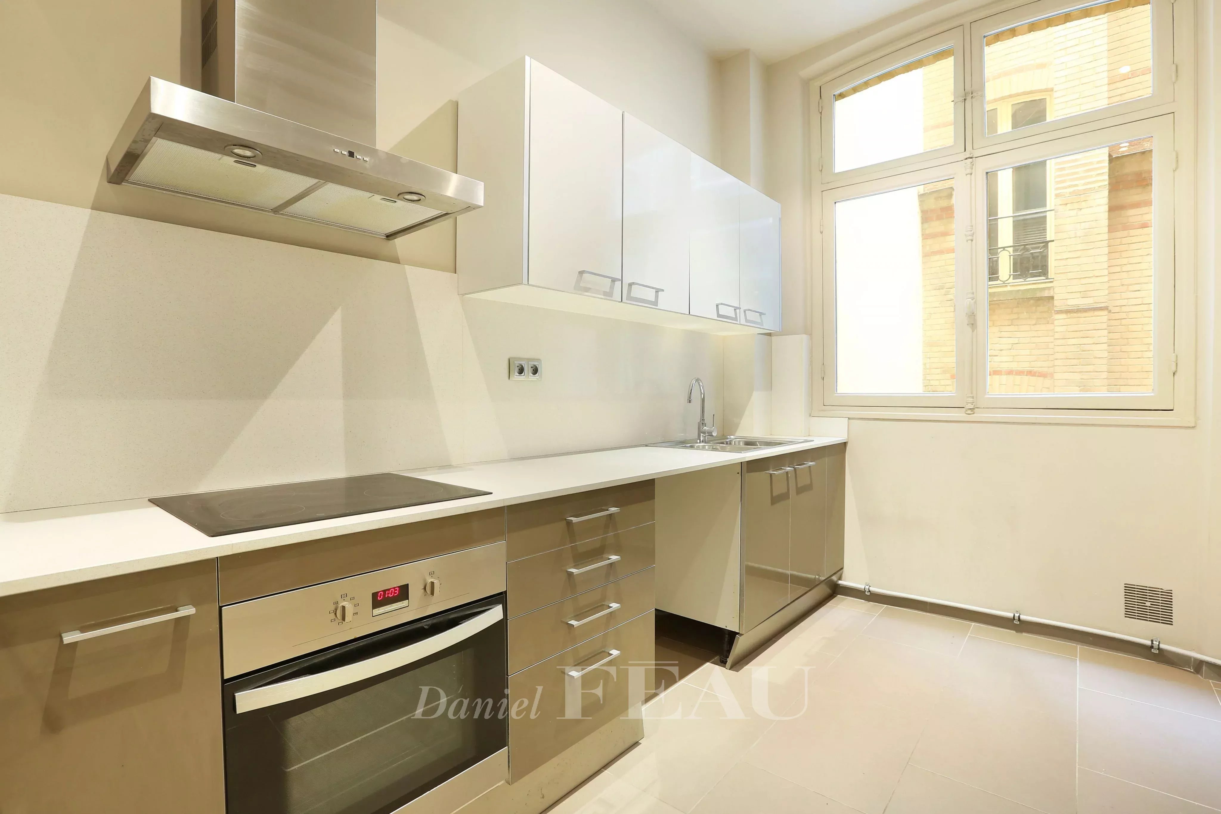 Rental Apartment Paris 16th