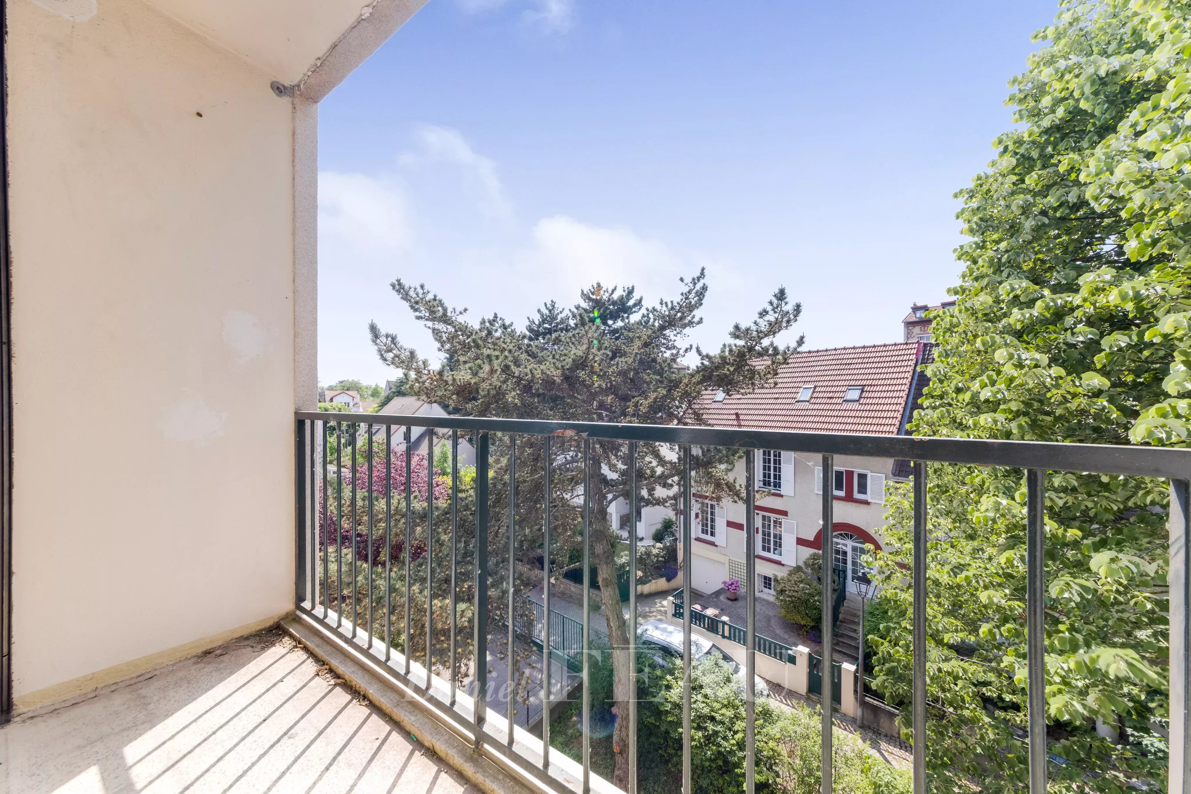 Sale Apartment Saint-Cloud