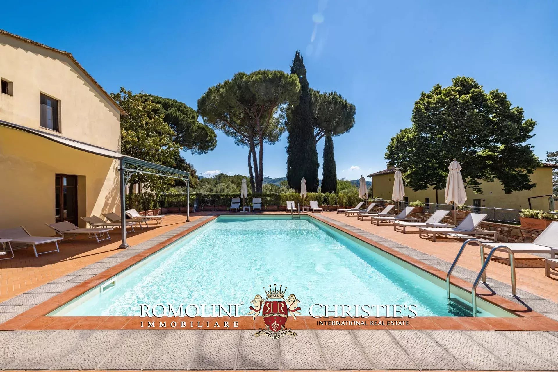 37 Bedroom Villa/Townhouse's Image 20