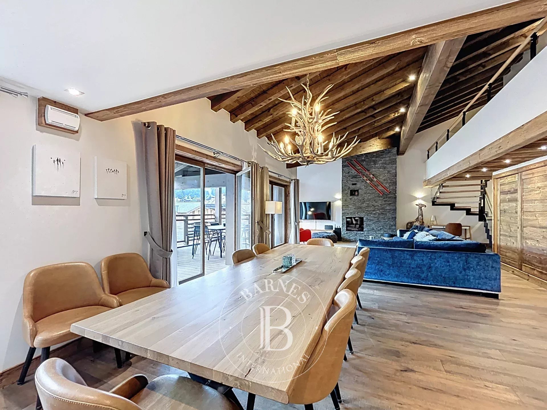 Photo of Les Gets - Center of the village - Apartment T5 - 4 bedrooms  - 176 sqm - Luxury amenities