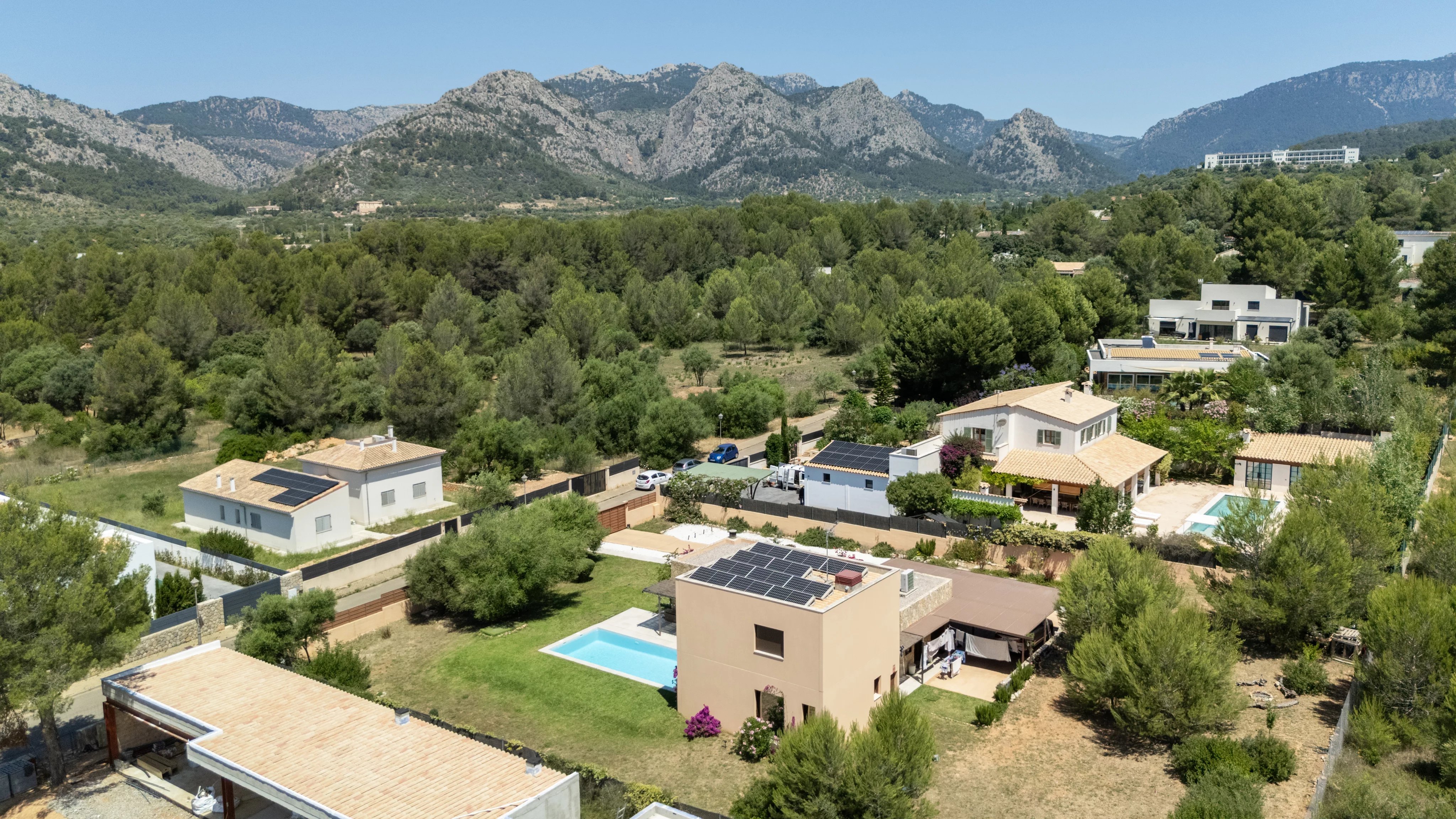 Contemporary Villa with Mountain Views in Sa Coma de Bunyola