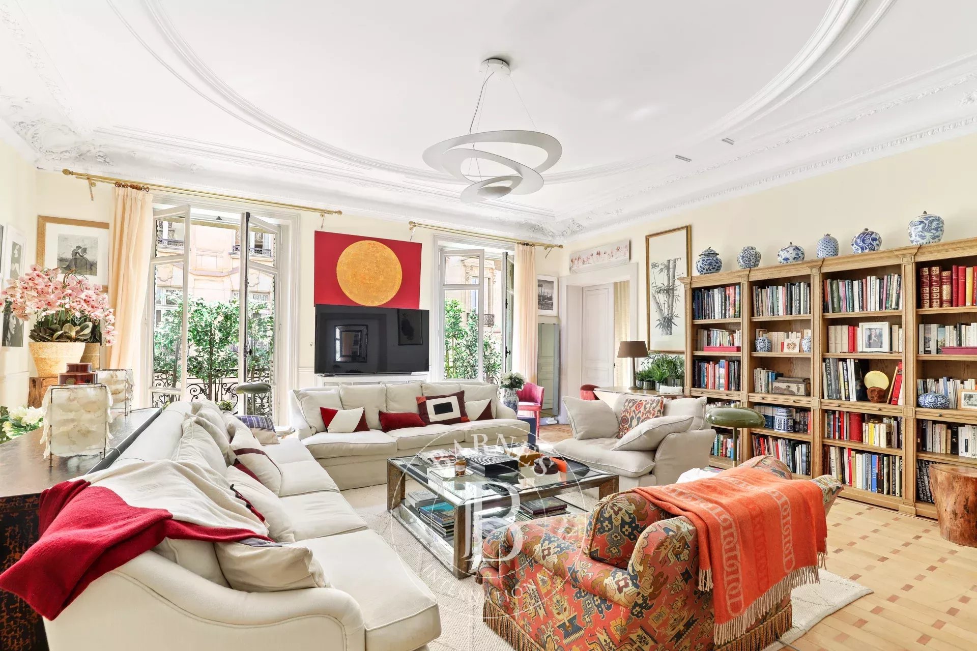 Paris 8è - Monceau - Apartment 180 m² - 3 bedrooms - Beautiful volumes