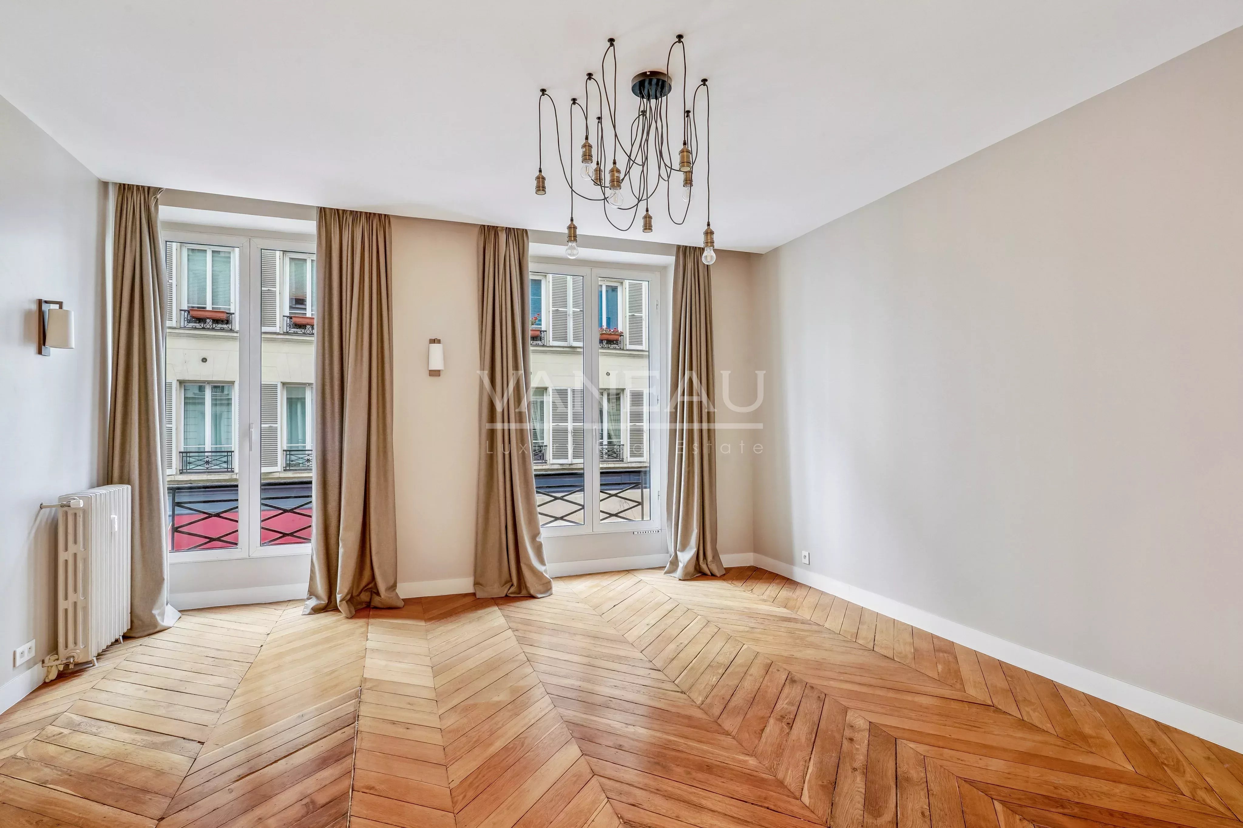 Location Appartement Paris 8ème