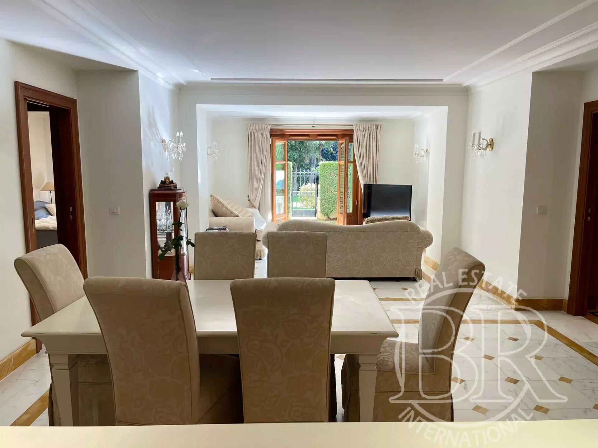 Agence immobilière de Beau Rivage