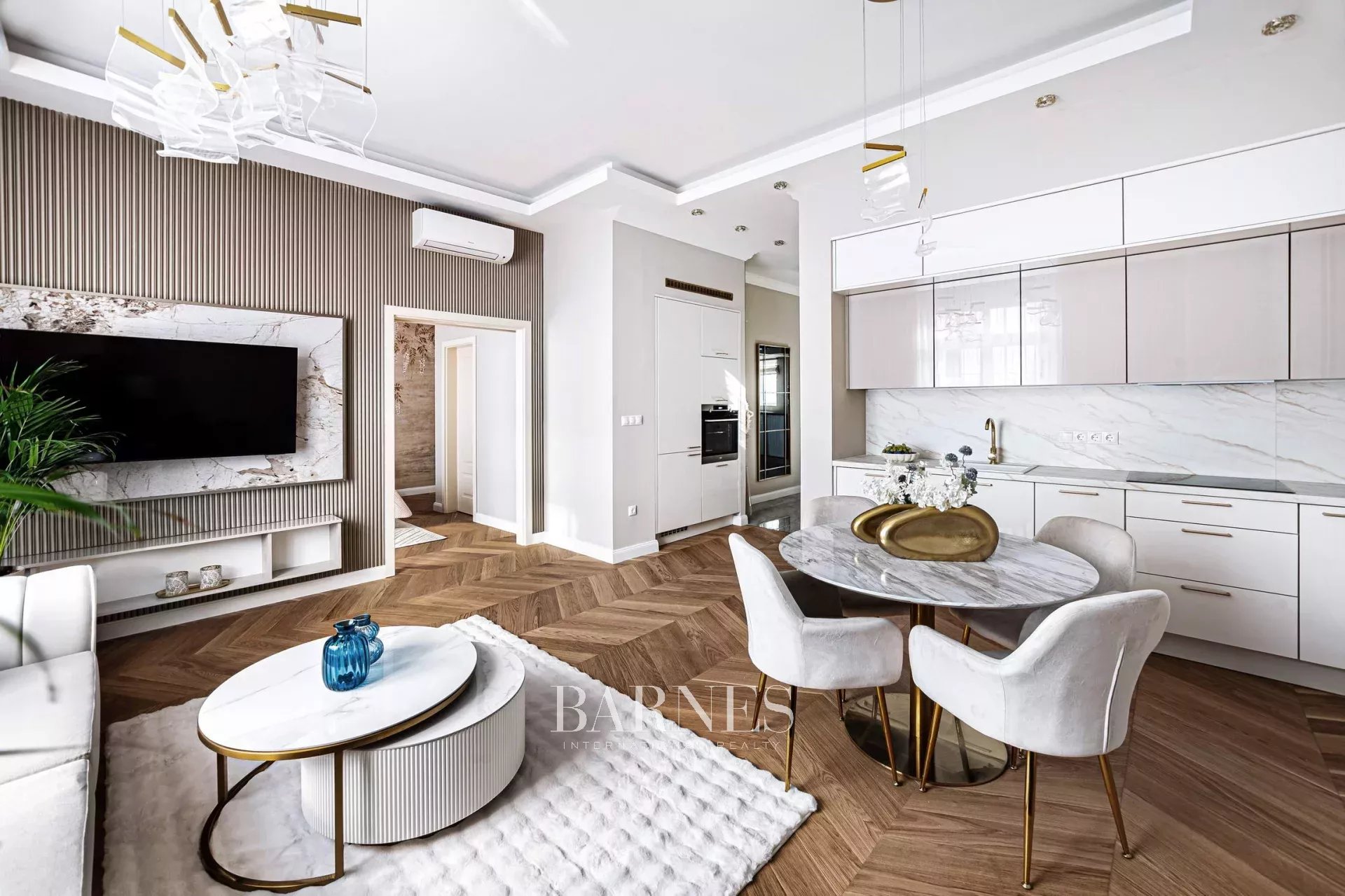 Daire Budapest V. kerülete - picture 4