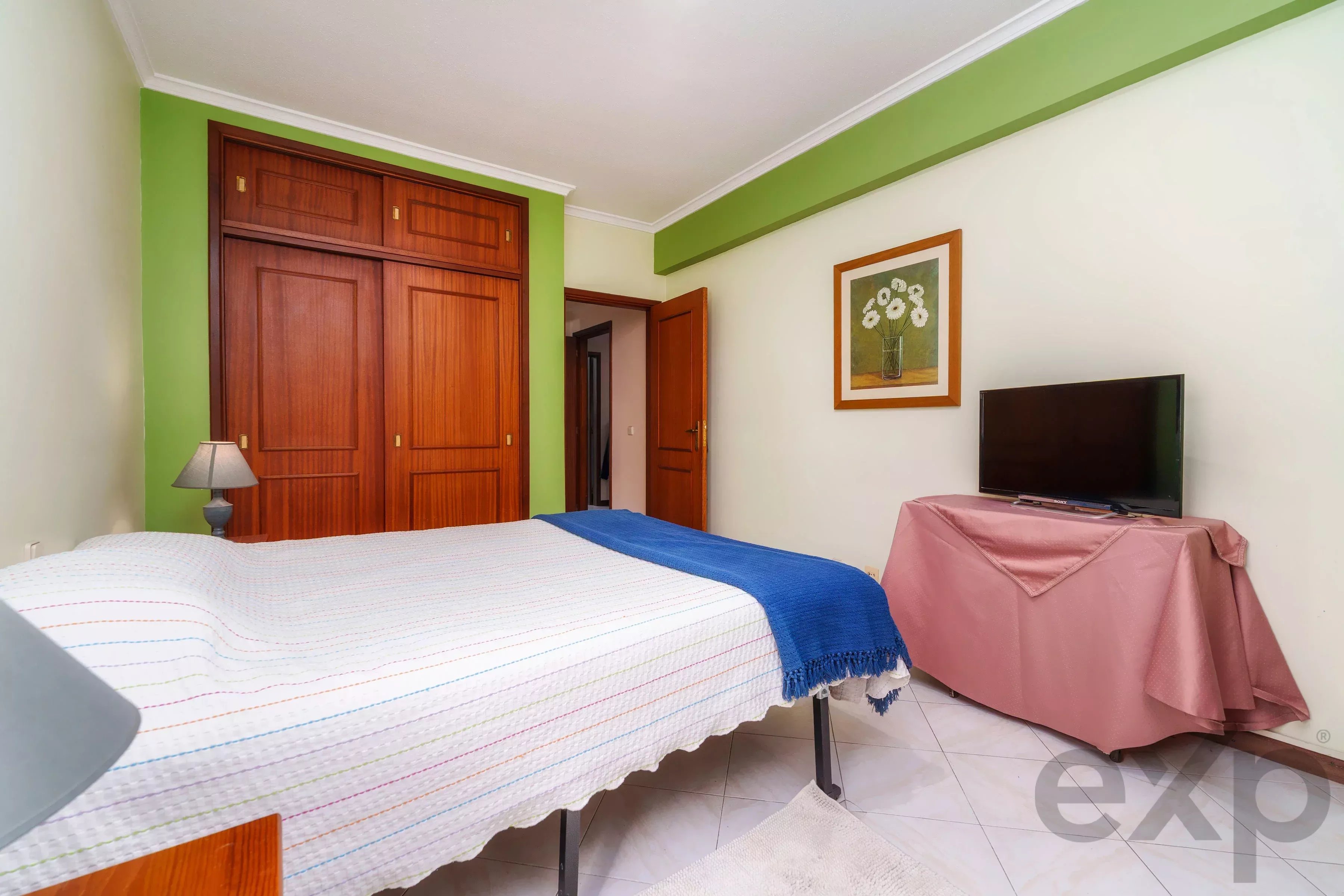 Three-bedroom flat in the centre of Olhão. 86916457 image 14