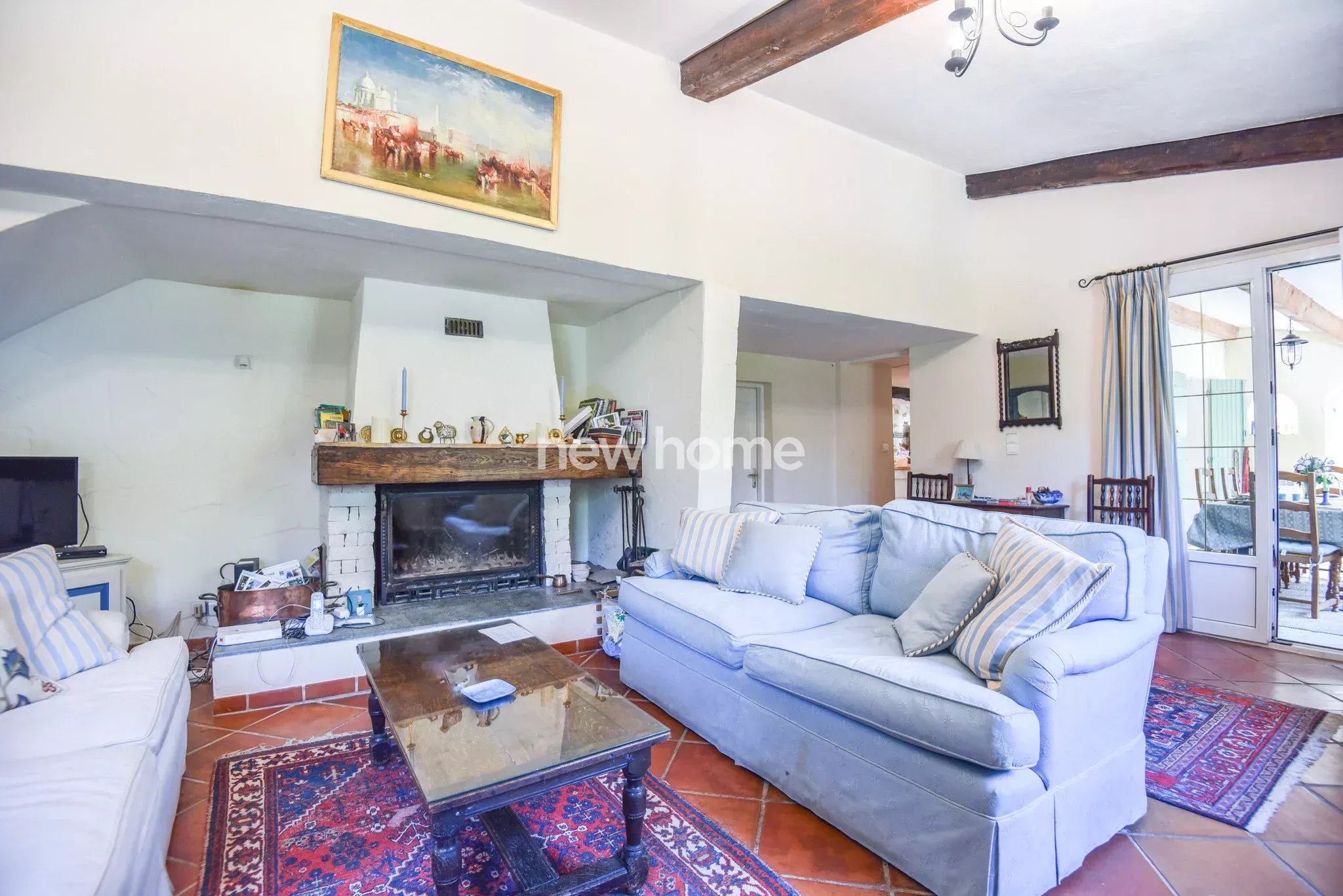 Maison 4 chambres au clame sur un beau terrain arboré