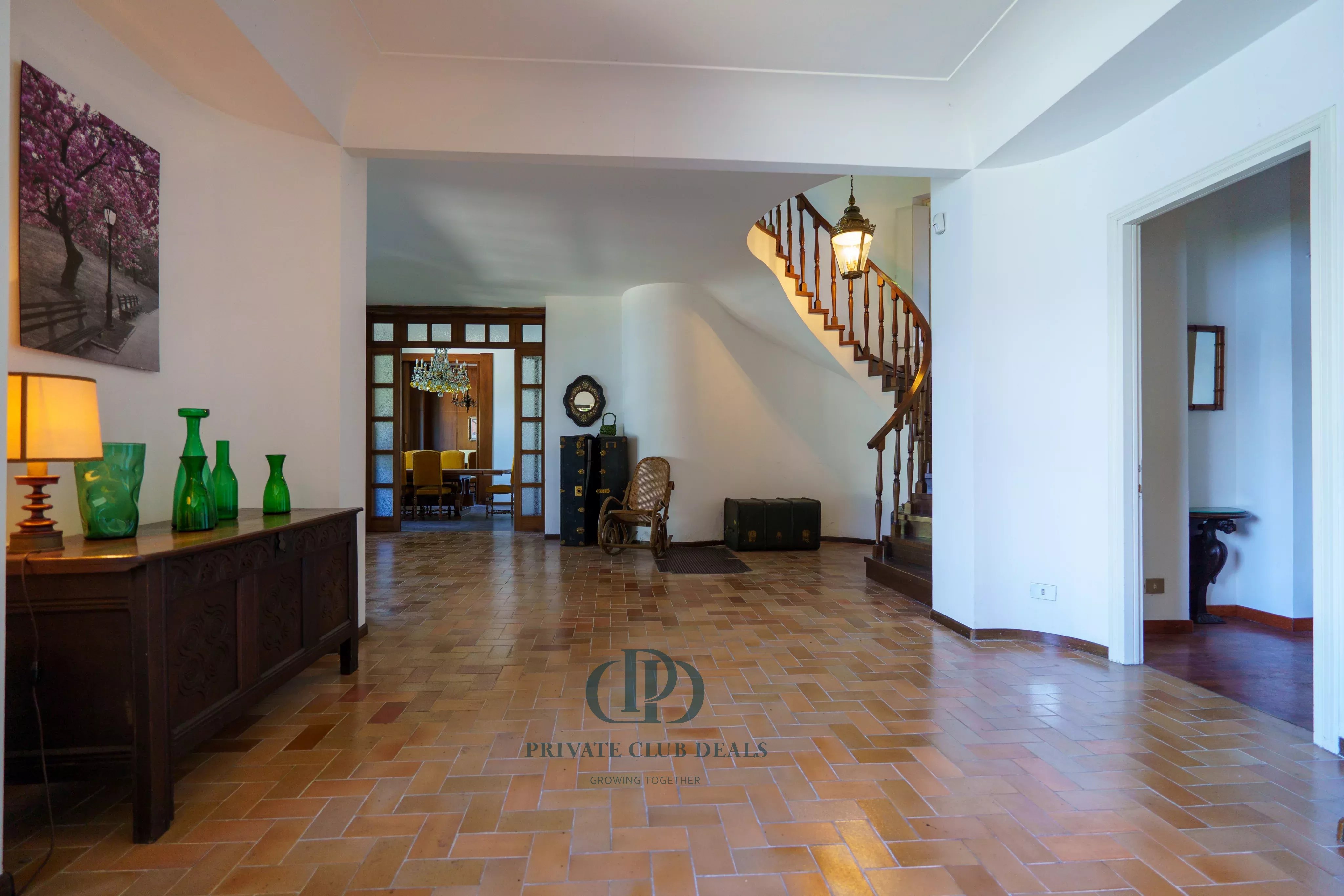 Villa Como - picture 6