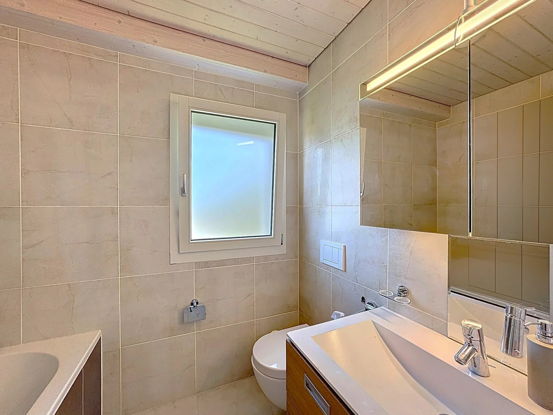 Vue Lac - Calme - Confort absolu !