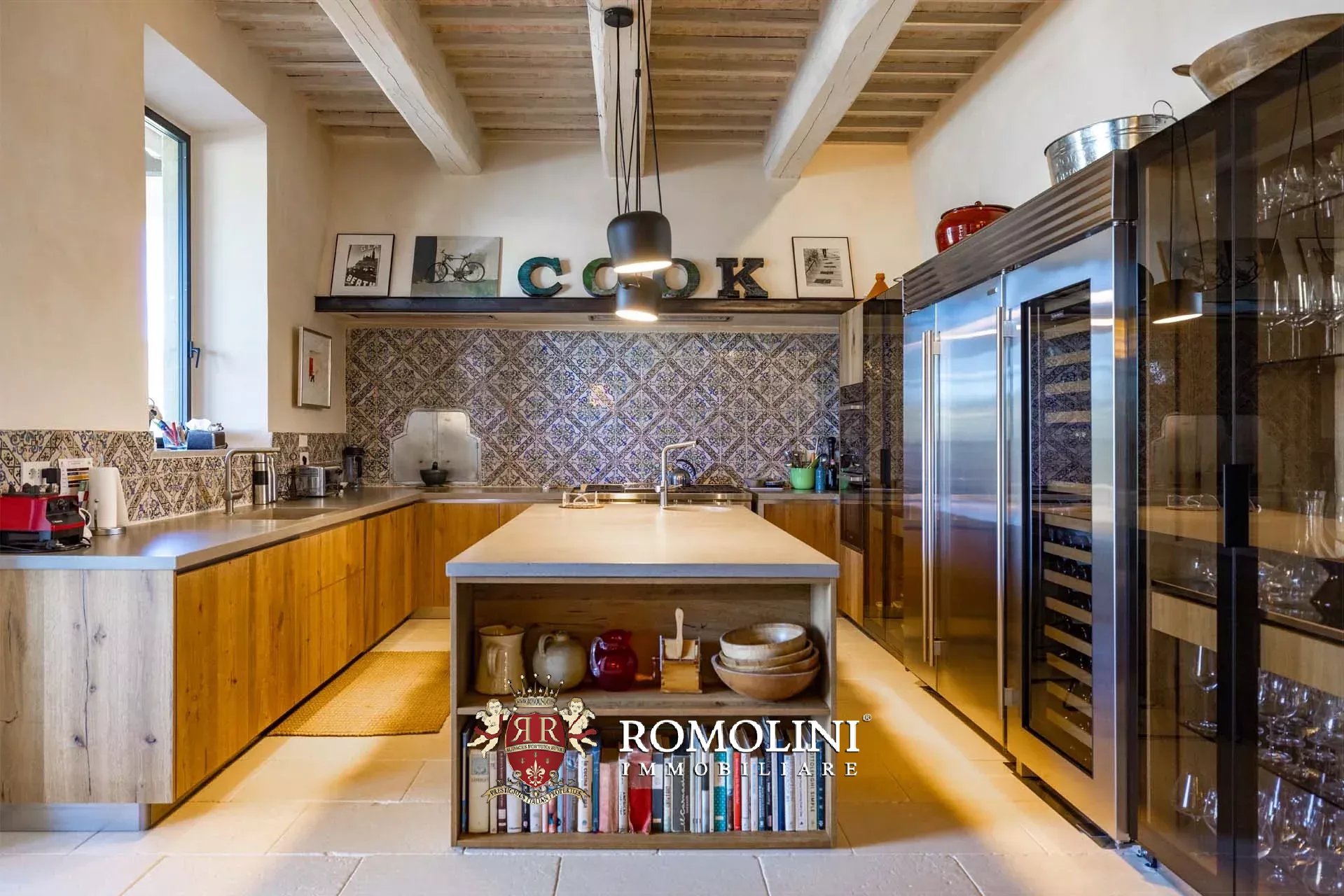 5 Bedroom Villa/Townhouse's Image 17