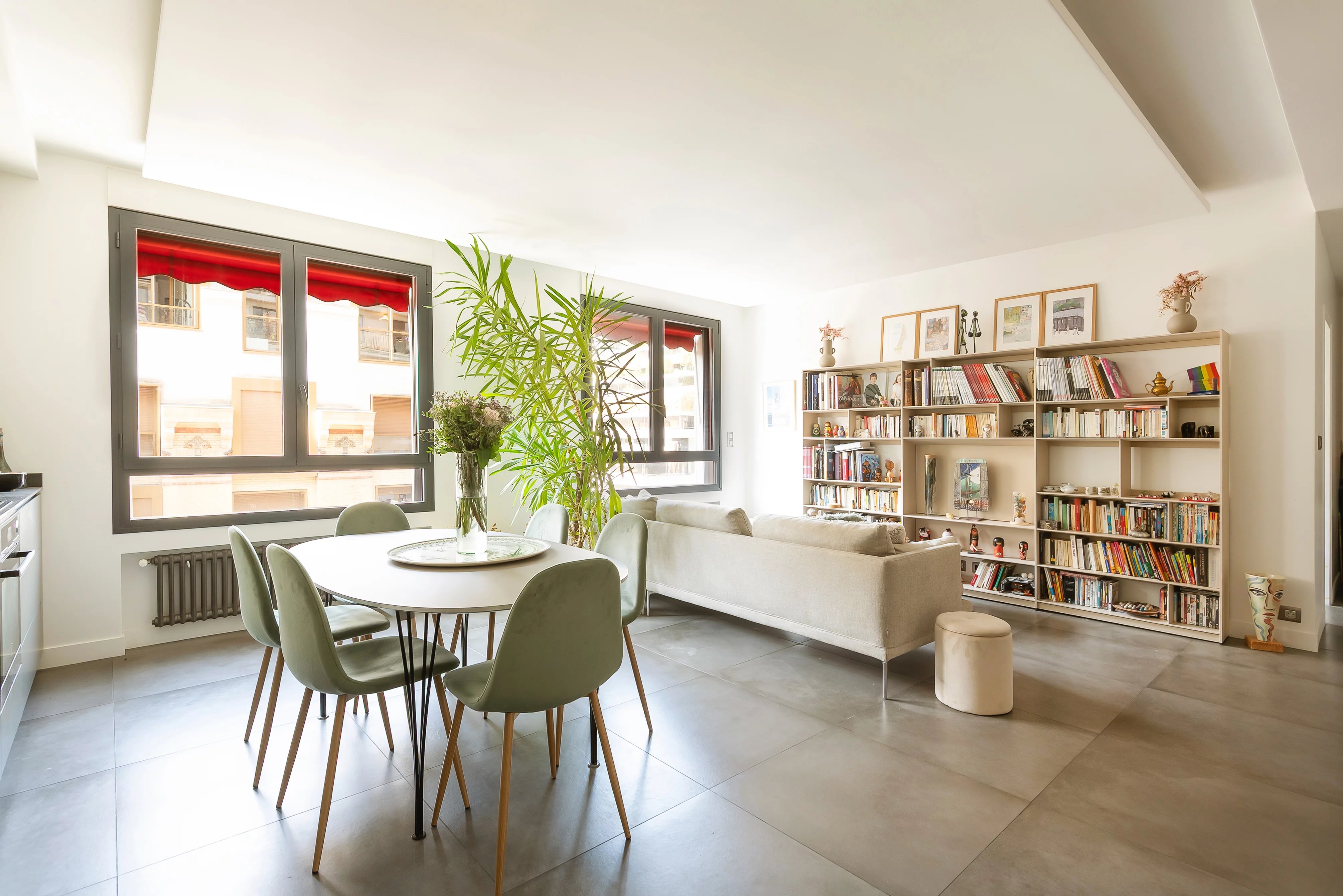 Paris 16e - PLACE VICTOR HUGO