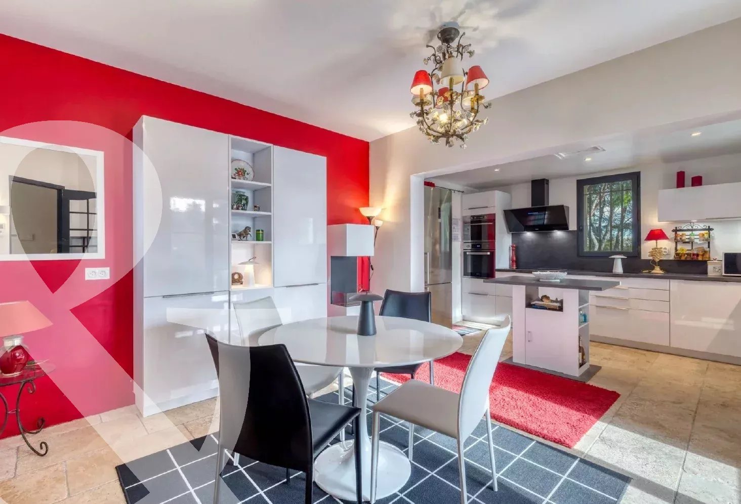 AU CALME DANS UN TRES BEAU PARC