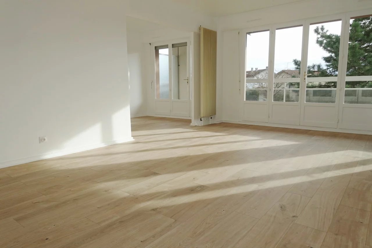 APPARTEMENT T4 DE 81,89 M² avec Terrasse et Parking — photo 2