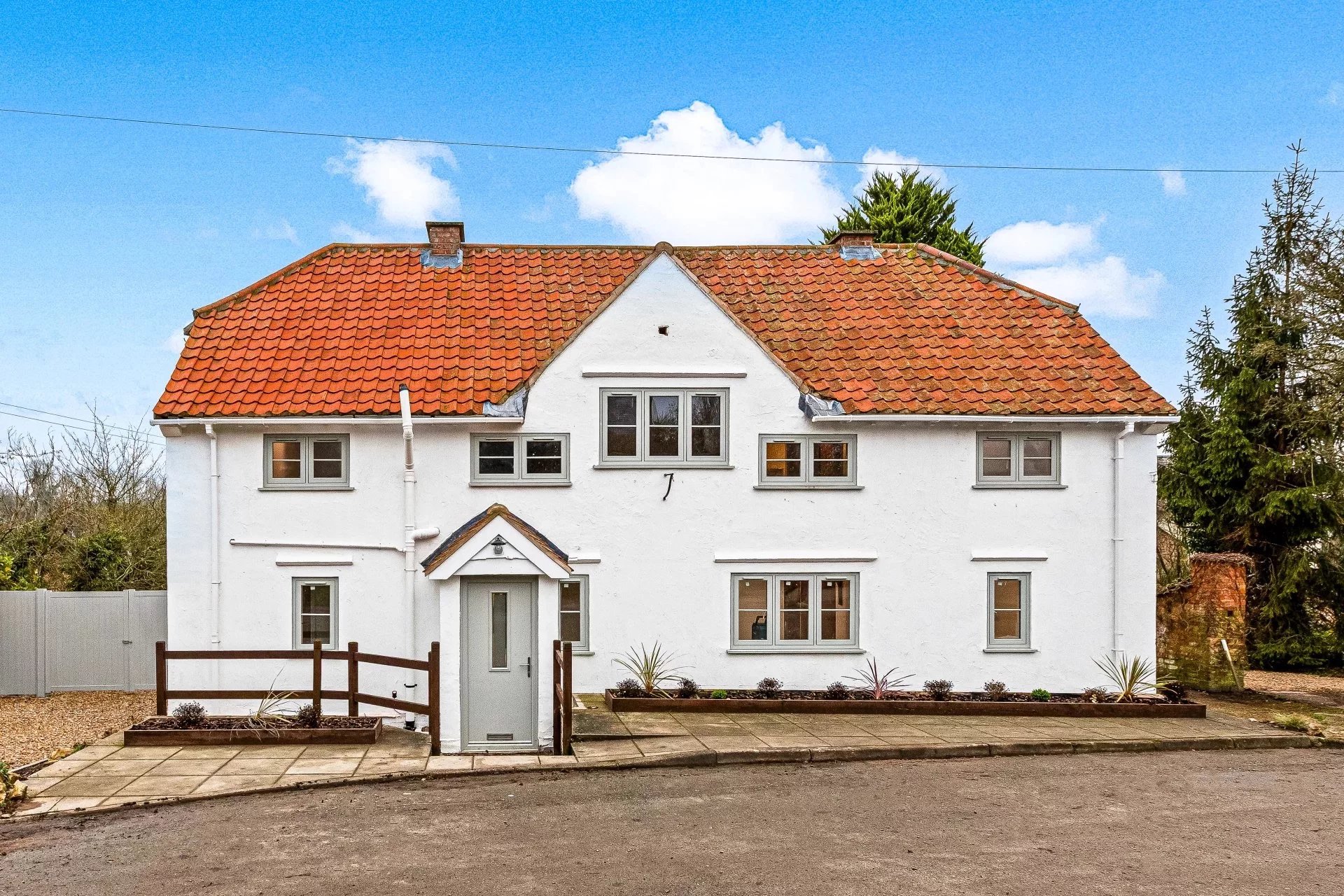 Glooston | Leicestershire | Village Home | 5 Bedrooms | 6 Bathrooms | 4,221 sqft | £1.4M | Ref: 86704885