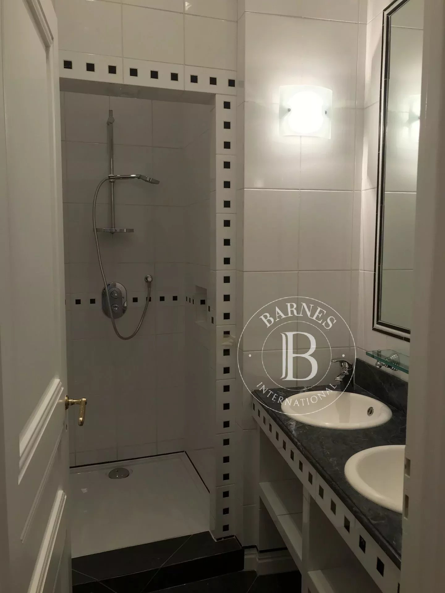 Daire Paris 17ème - picture 7