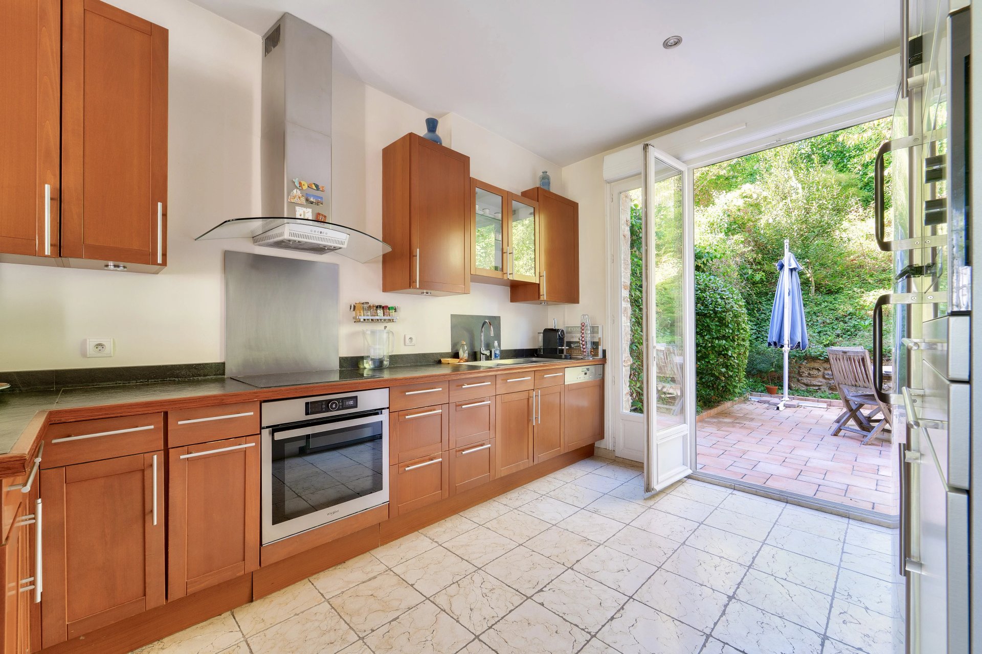 5 Bedroom Villa/Townhouse's Image 7