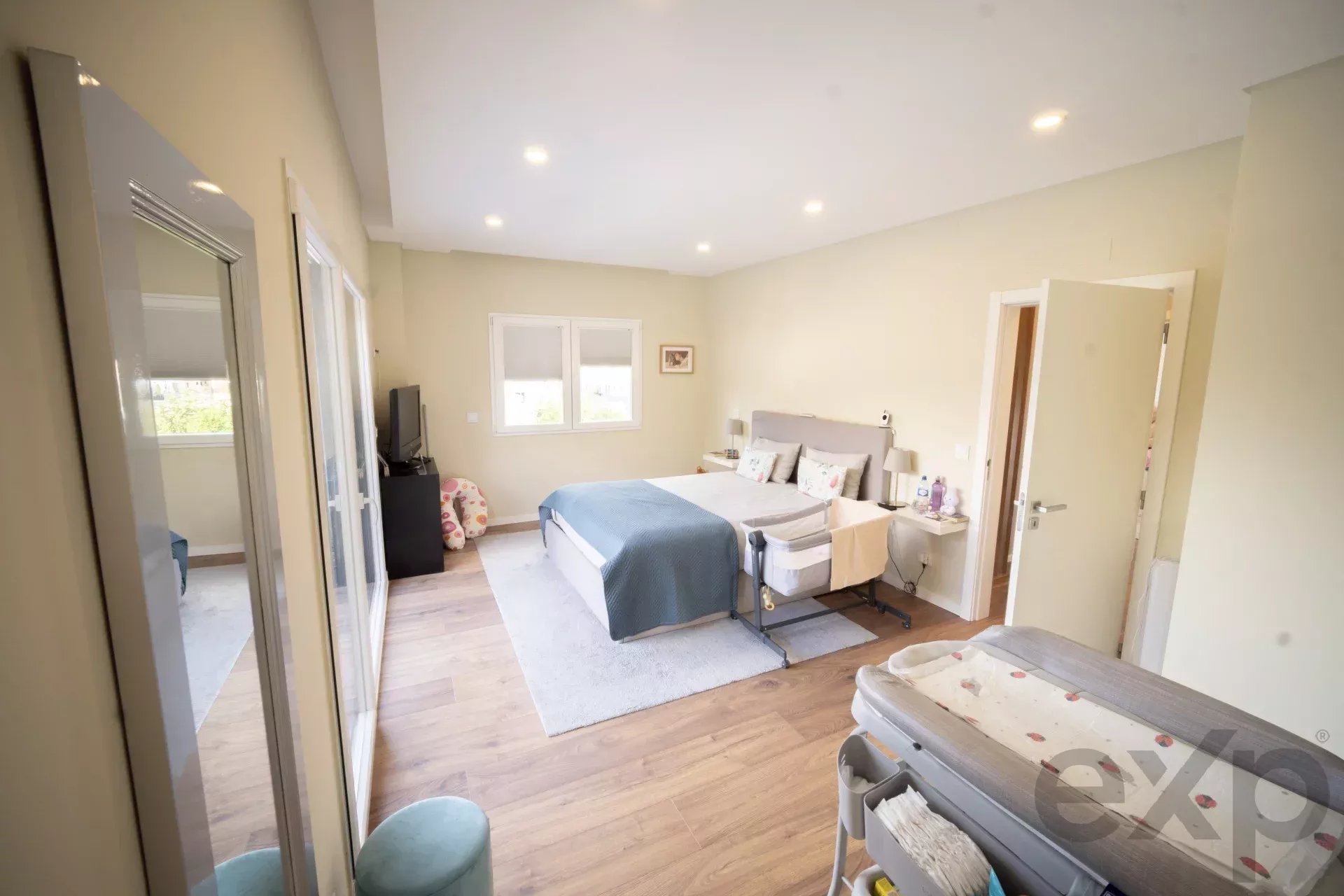 Excellent new 4-bedroom villa with pool 86417771 image 22