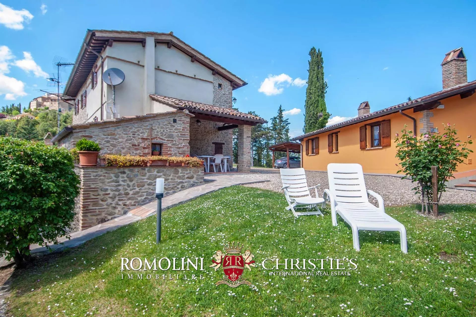 4 Bedroom Villa/Townhouse's Image 10