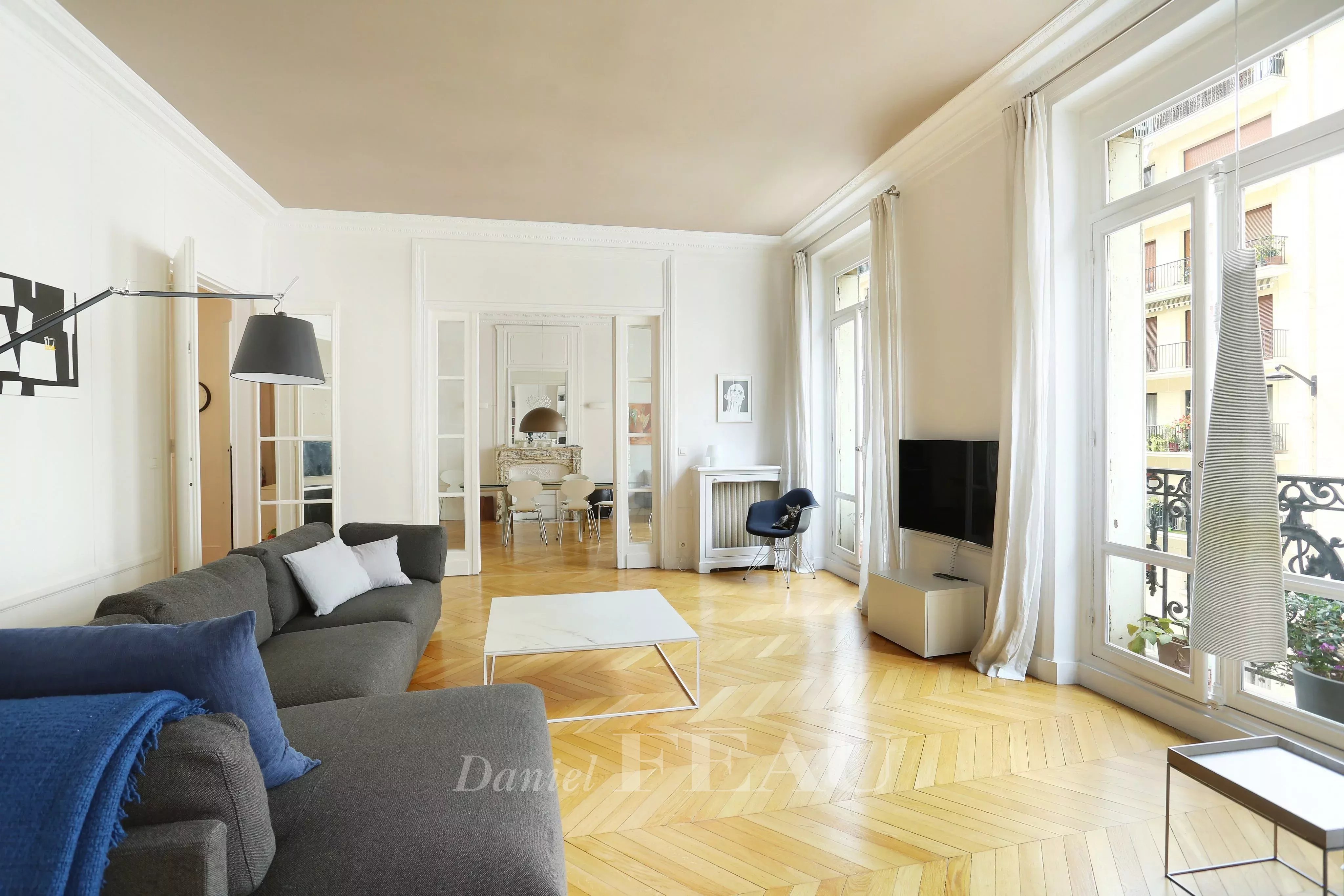 Rental Apartment Paris 16th
